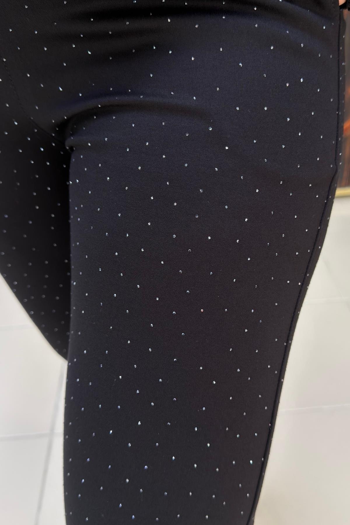 FULL TAŞLI TOPARLAYICI BÜYÜK BEDEN PANTOLON