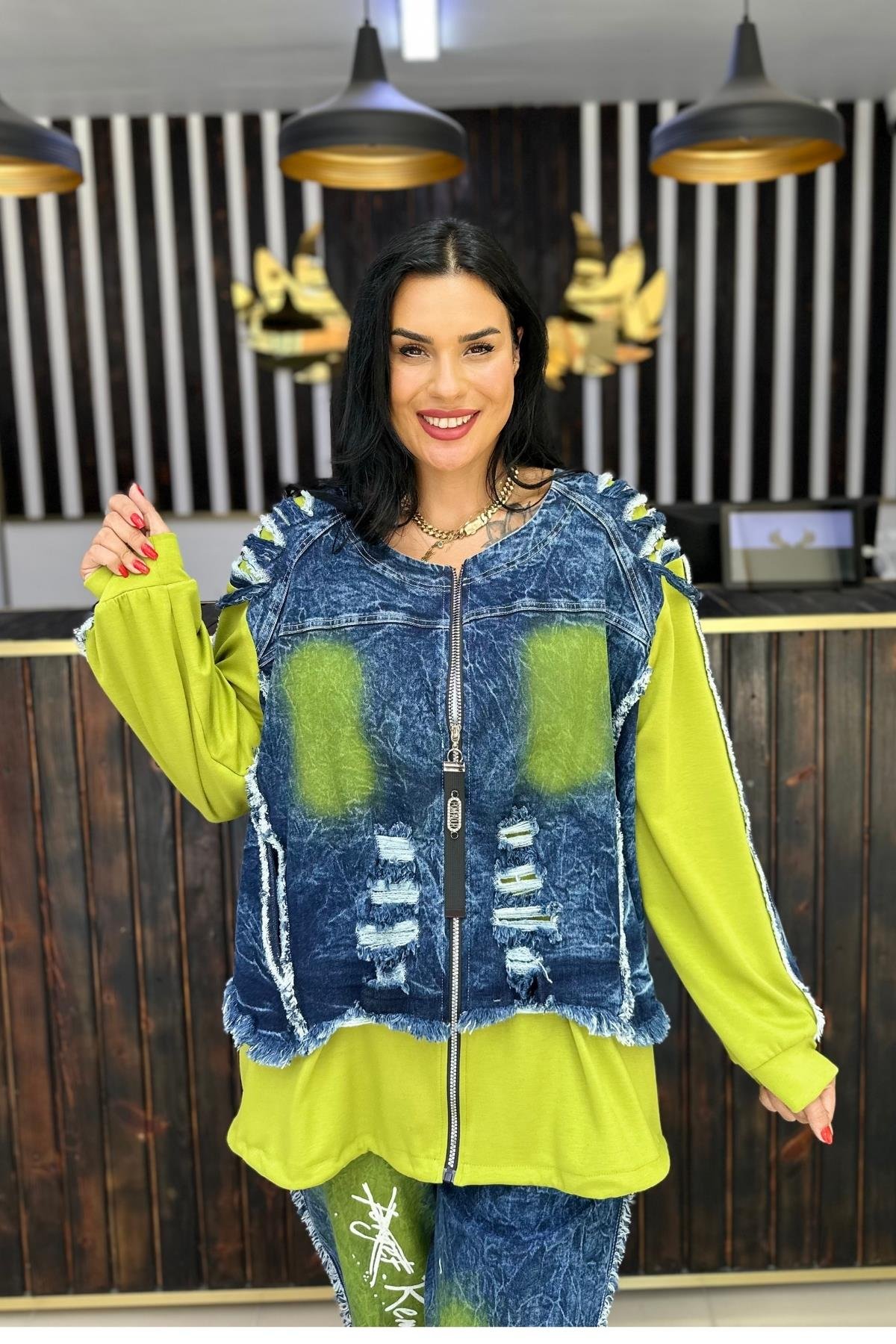 KAPŞONLU YIRTIK JEAN CEKET YEŞİL BÜYÜK BEDEN