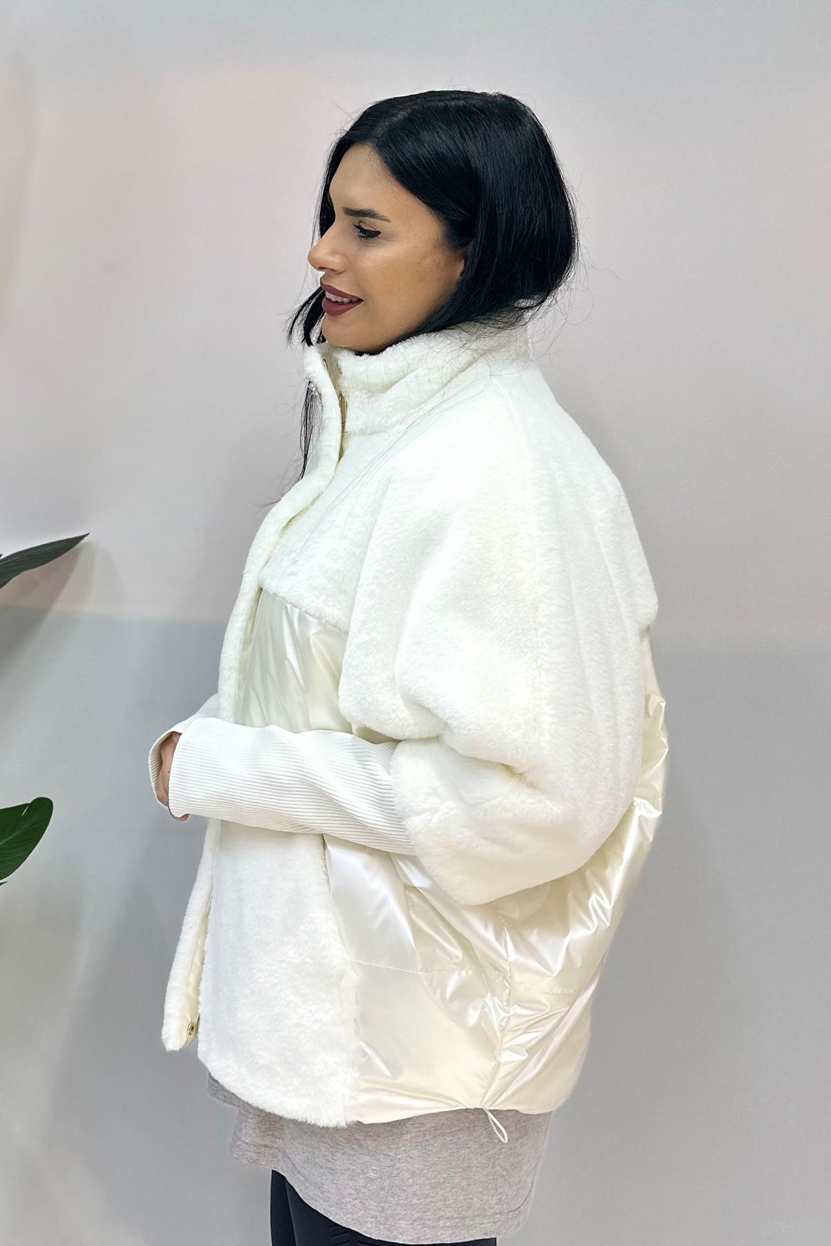 Peluş Detaylı Büyük Beden Mont - Beyaz