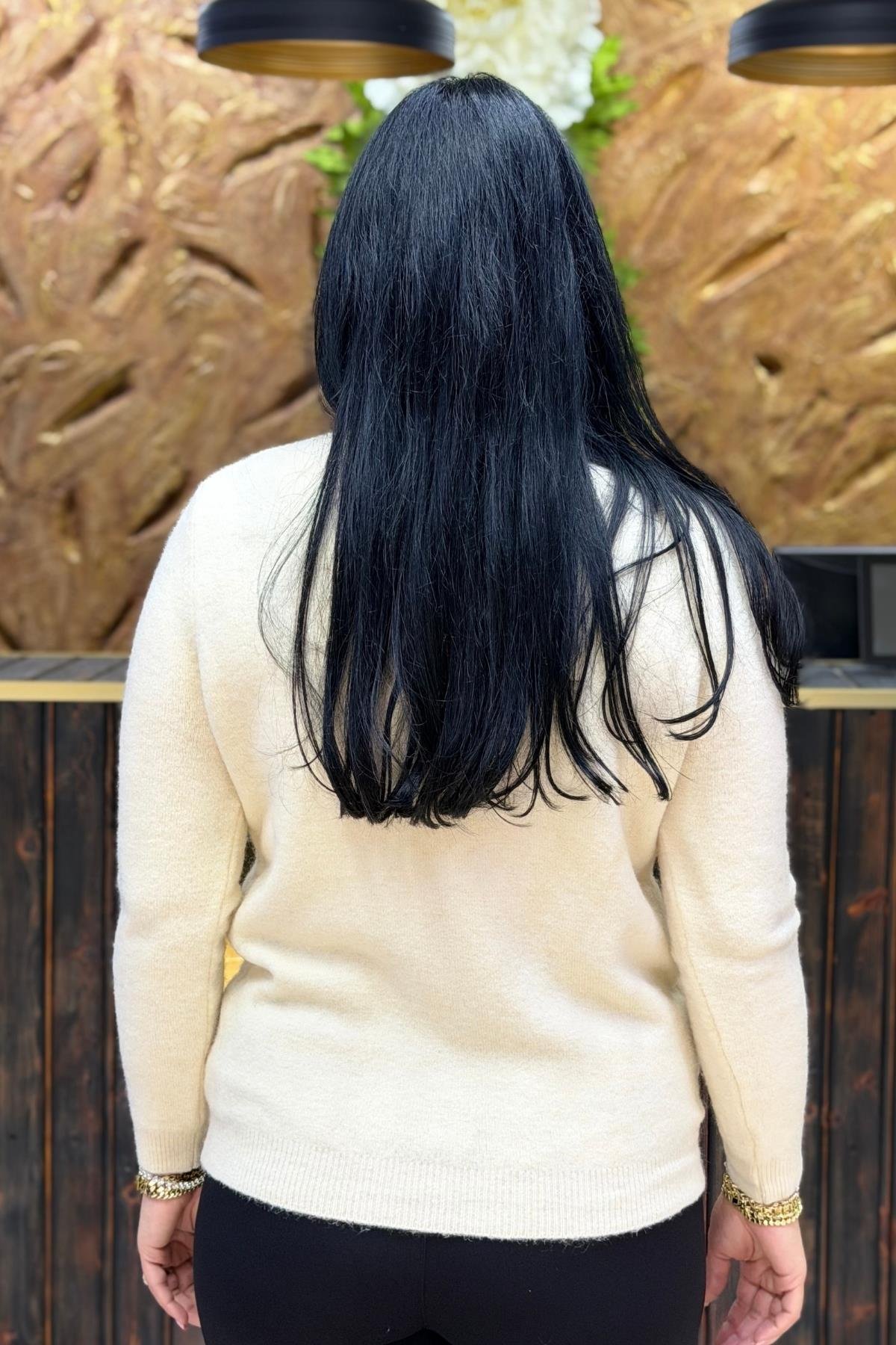 YUMOŞ LİKRALI BÜYÜK BEDEN BLUZ HIRKA