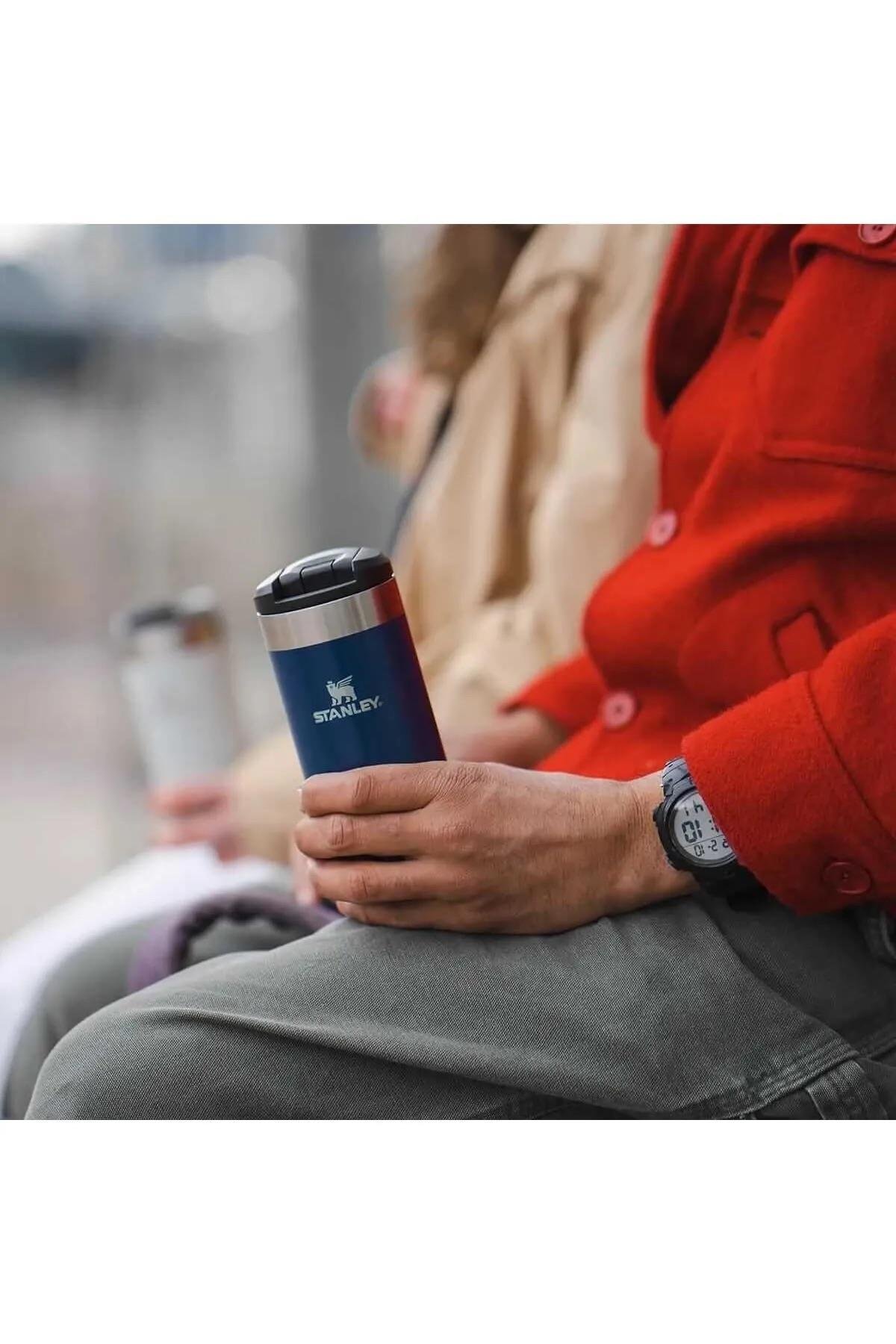 StanleyThe Aerolight Transit Mug 0.35l / 12oz Royal Blue Metallic10-10788-065