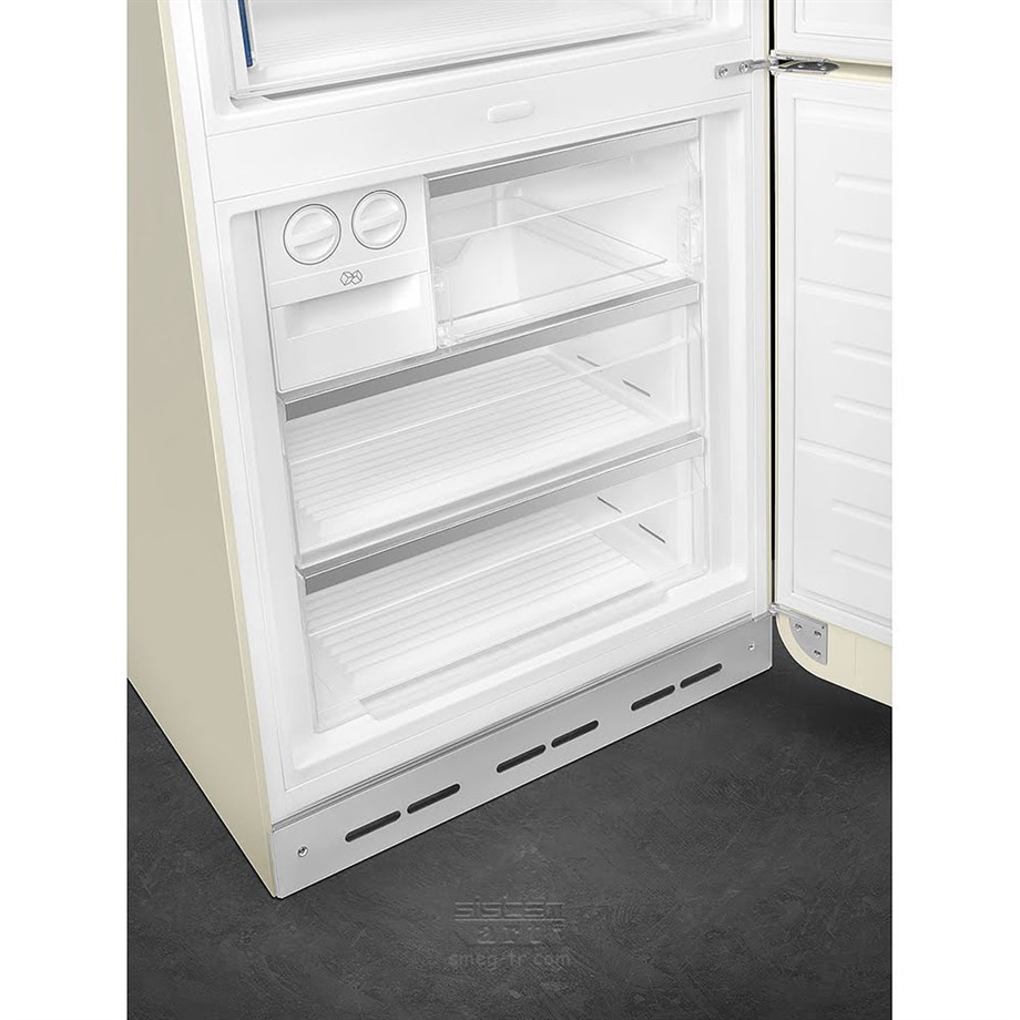 SMEGFAB38RCR Retro Buzdolabı KremFAB38RCR