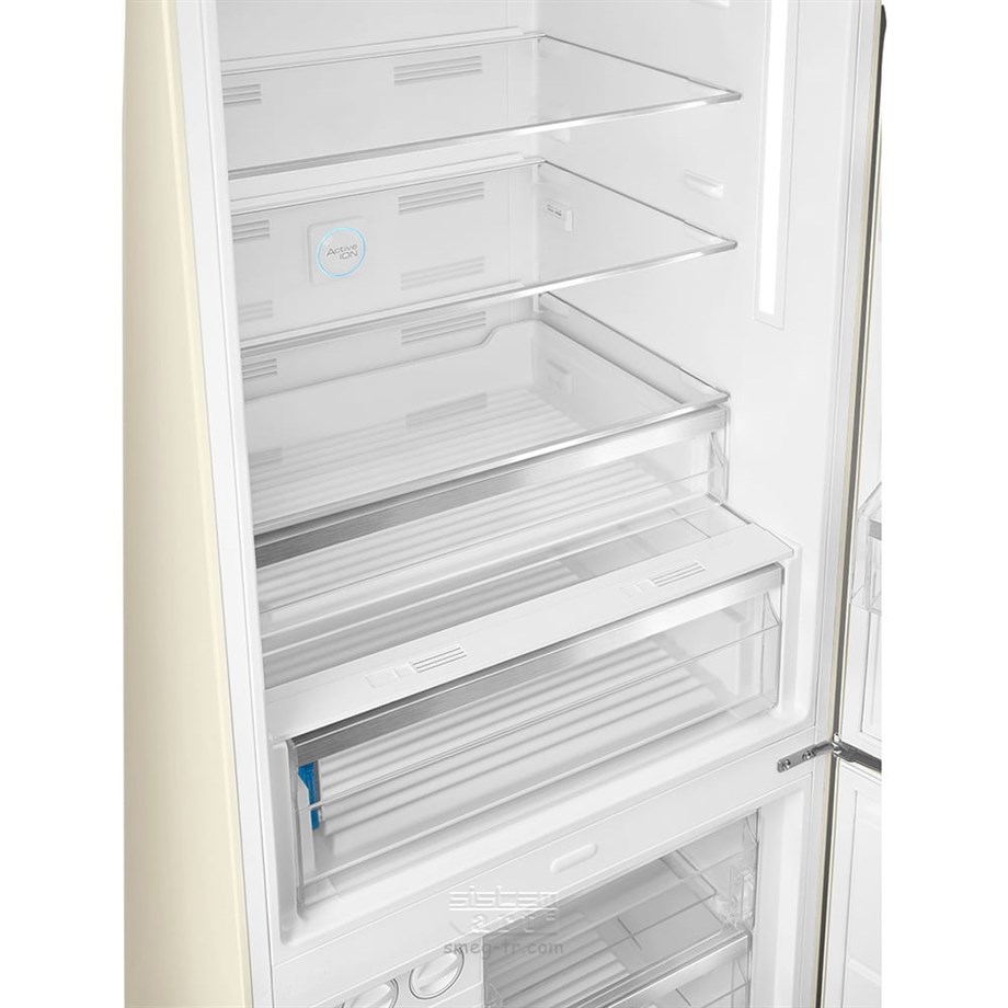 SMEGFAB38RCR Retro Buzdolabı KremFAB38RCR
