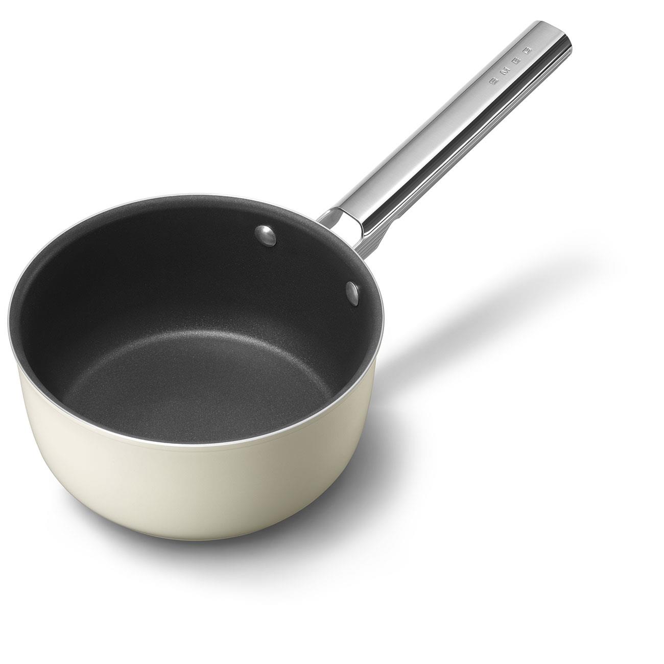 SMEGSMEG Cookware 50'S Style Krem Sos Tenceresi 2,8 LİTRE 20 CMCKFS2011CRM