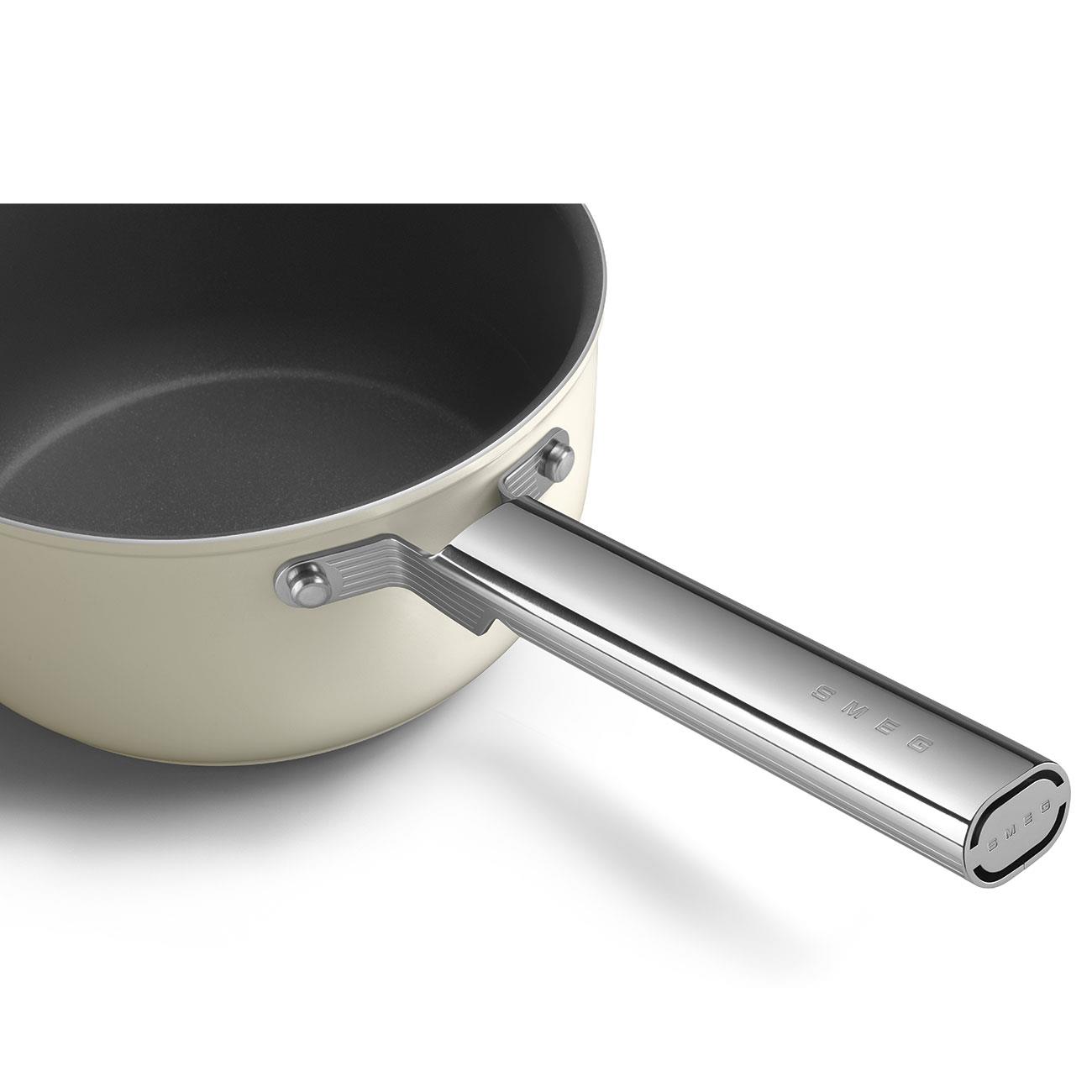 SMEGSMEG Cookware 50'S Style Krem Sos Tenceresi 2,8 LİTRE 20 CMCKFS2011CRM