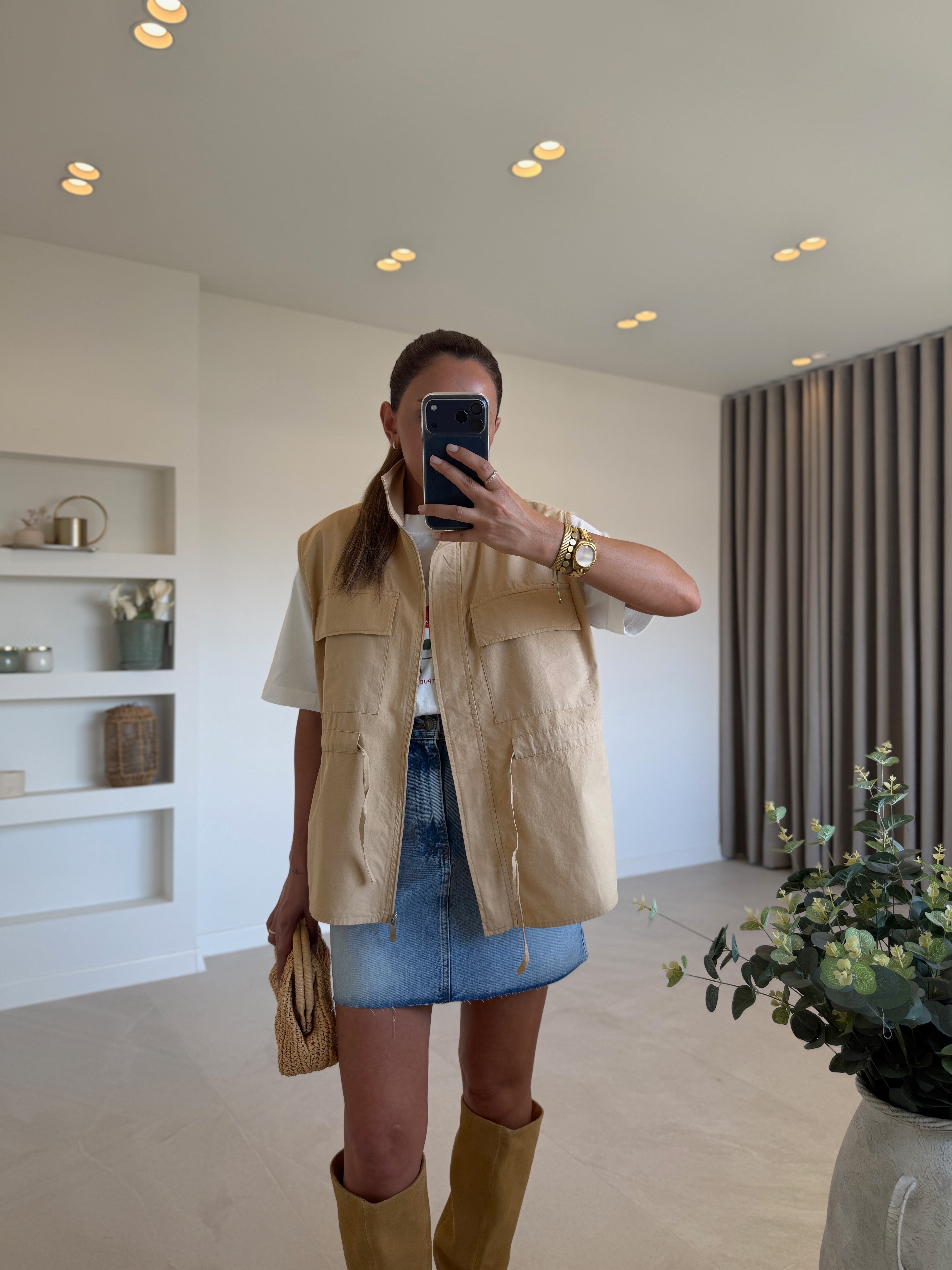 001 Önden Büzgülü Camel Yelek