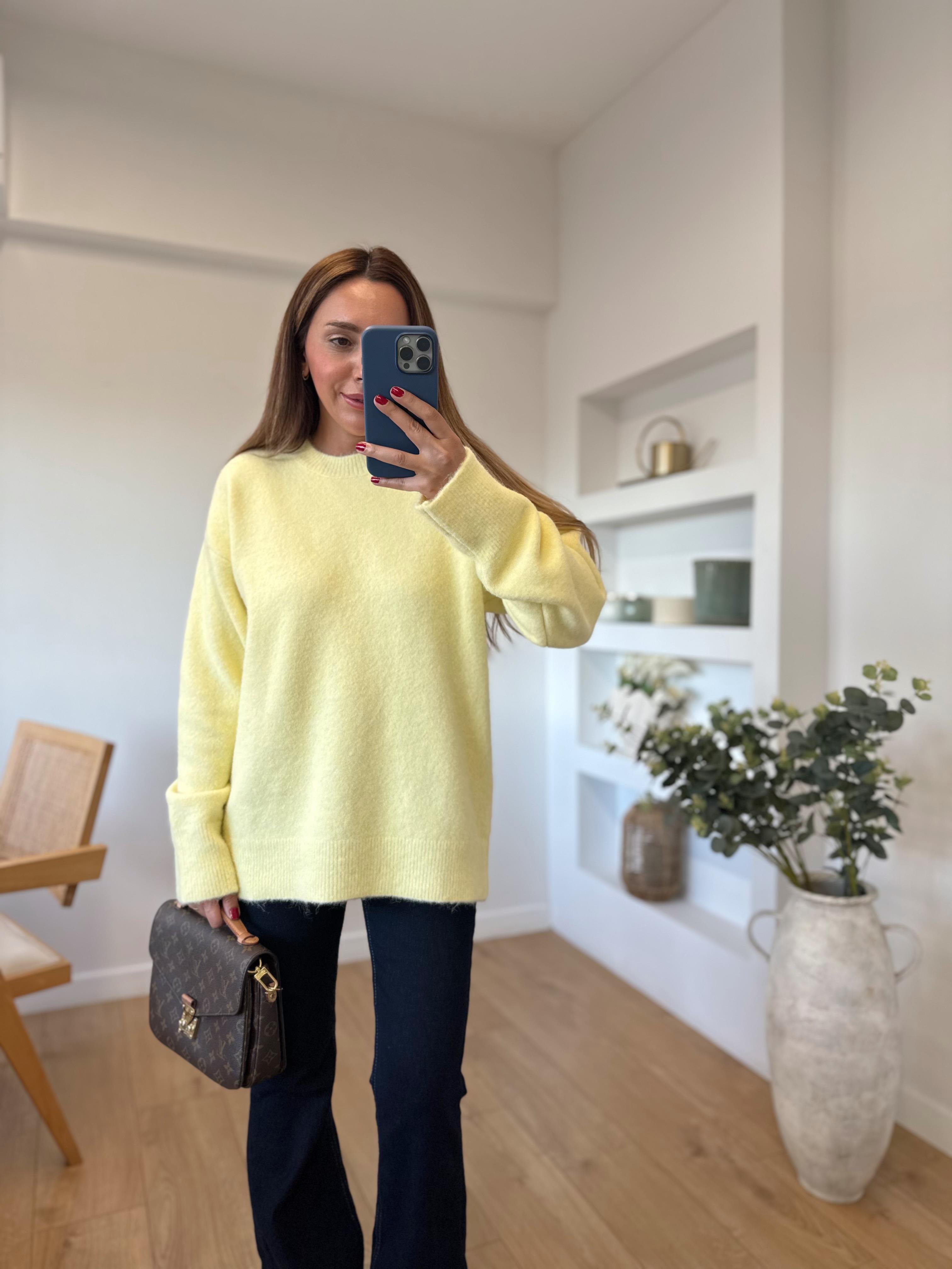 0494 Yumoş Sarı Basic Triko Kazak
