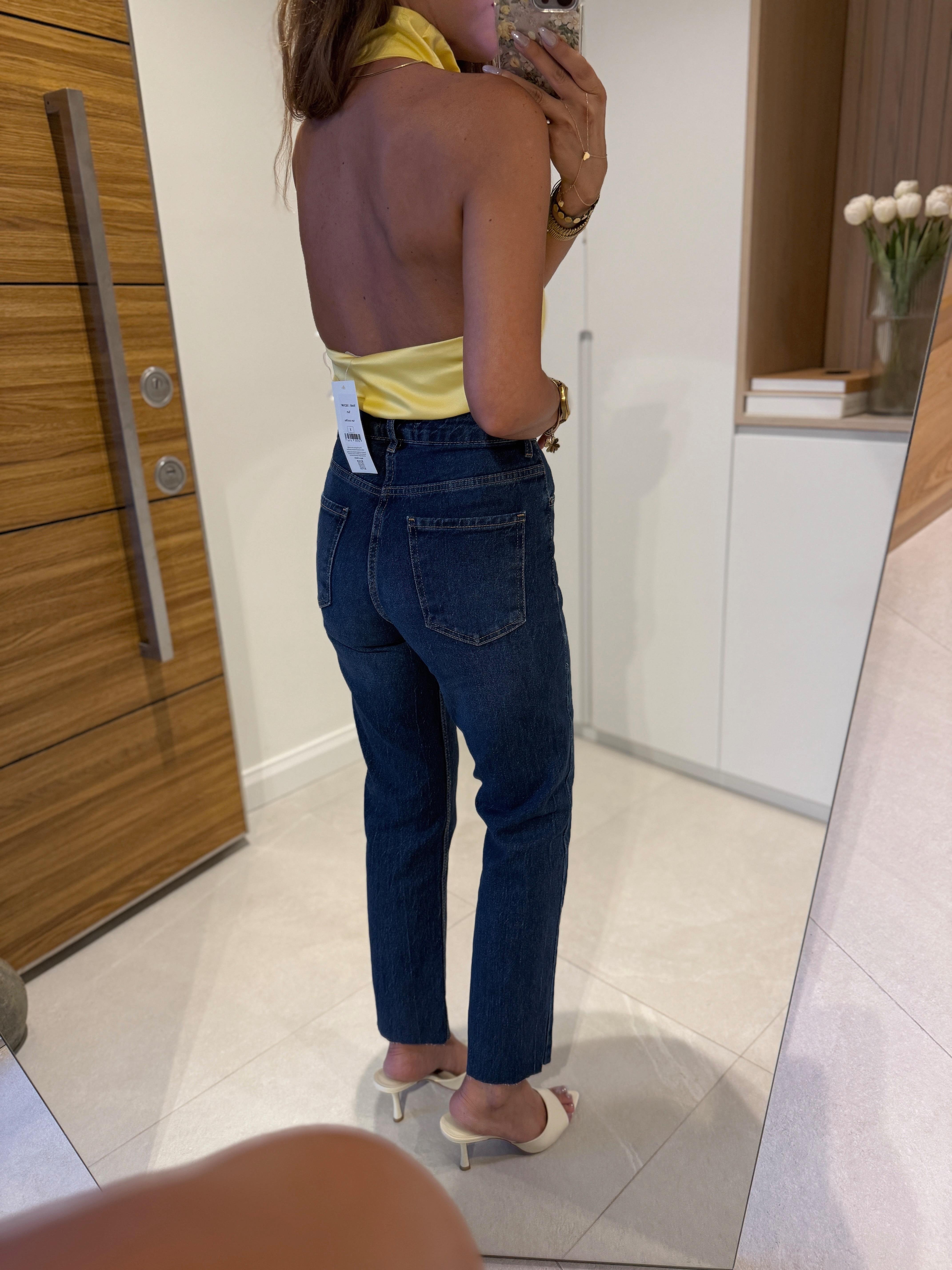 1007 Sırtı Açık Sarı Bluz