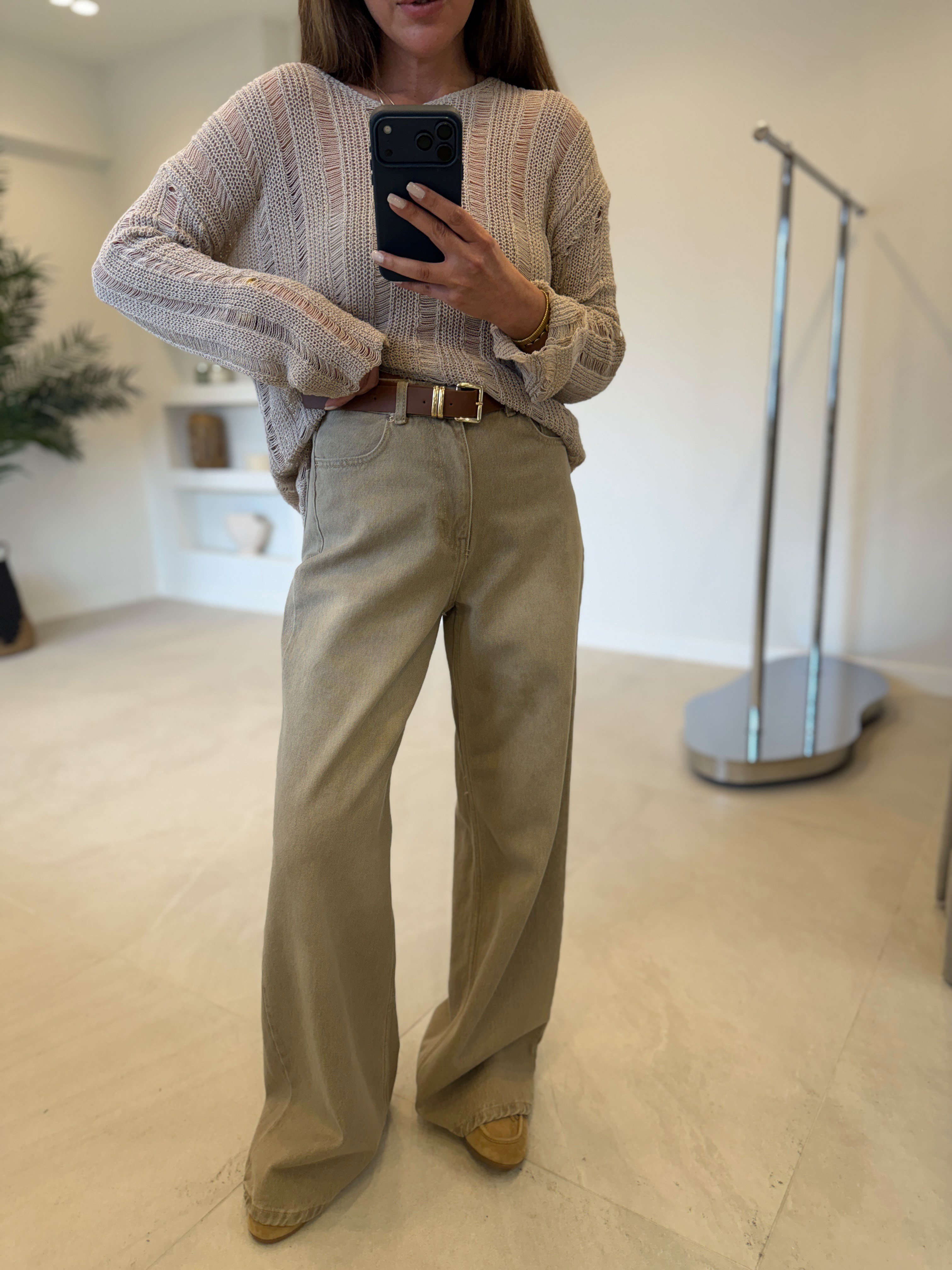 1021 Kemerli Bej Pantolon