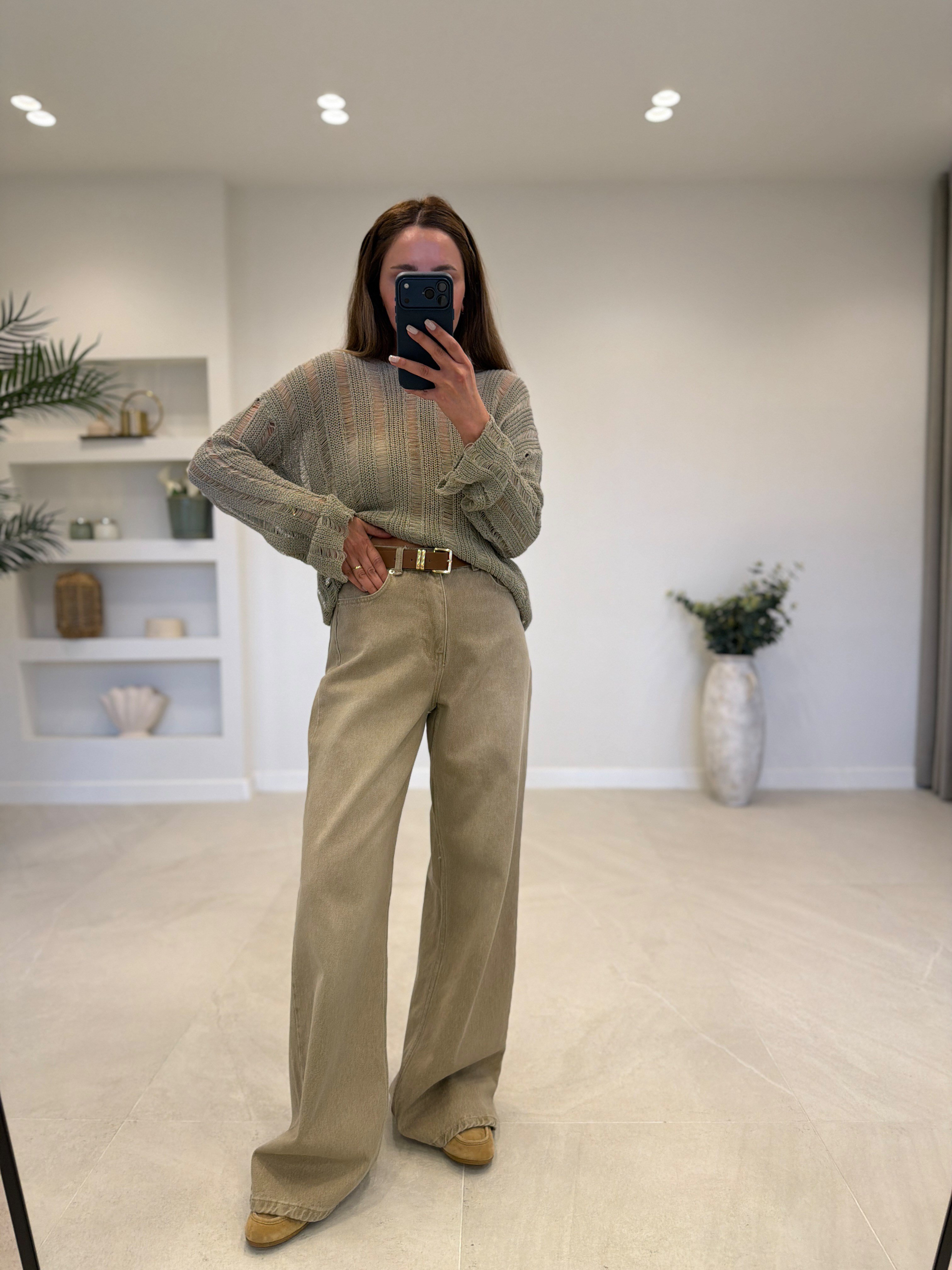 1021 Kemerli Bej Pantolon