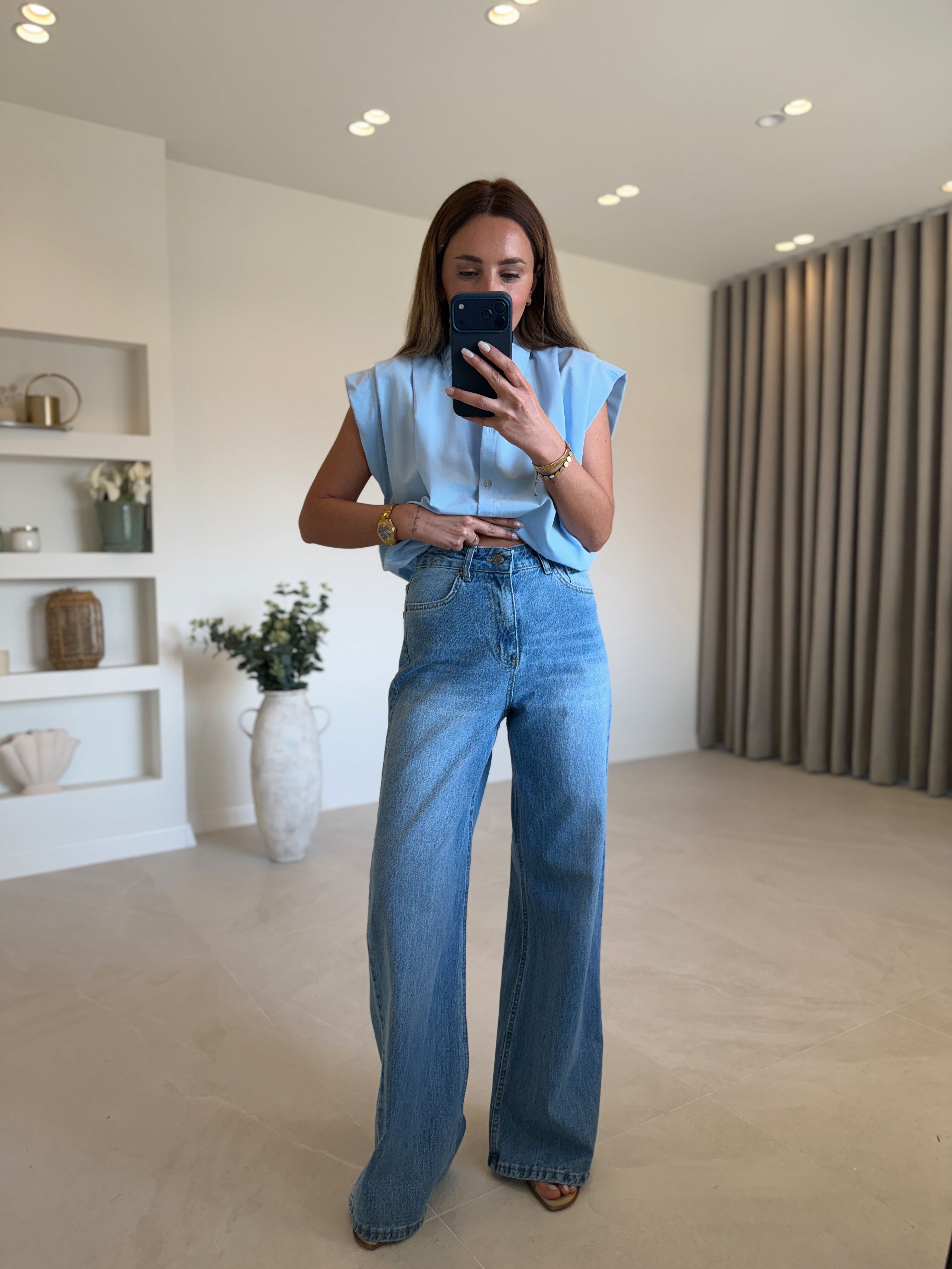 1023 Kemerli Açık Mavi Jean