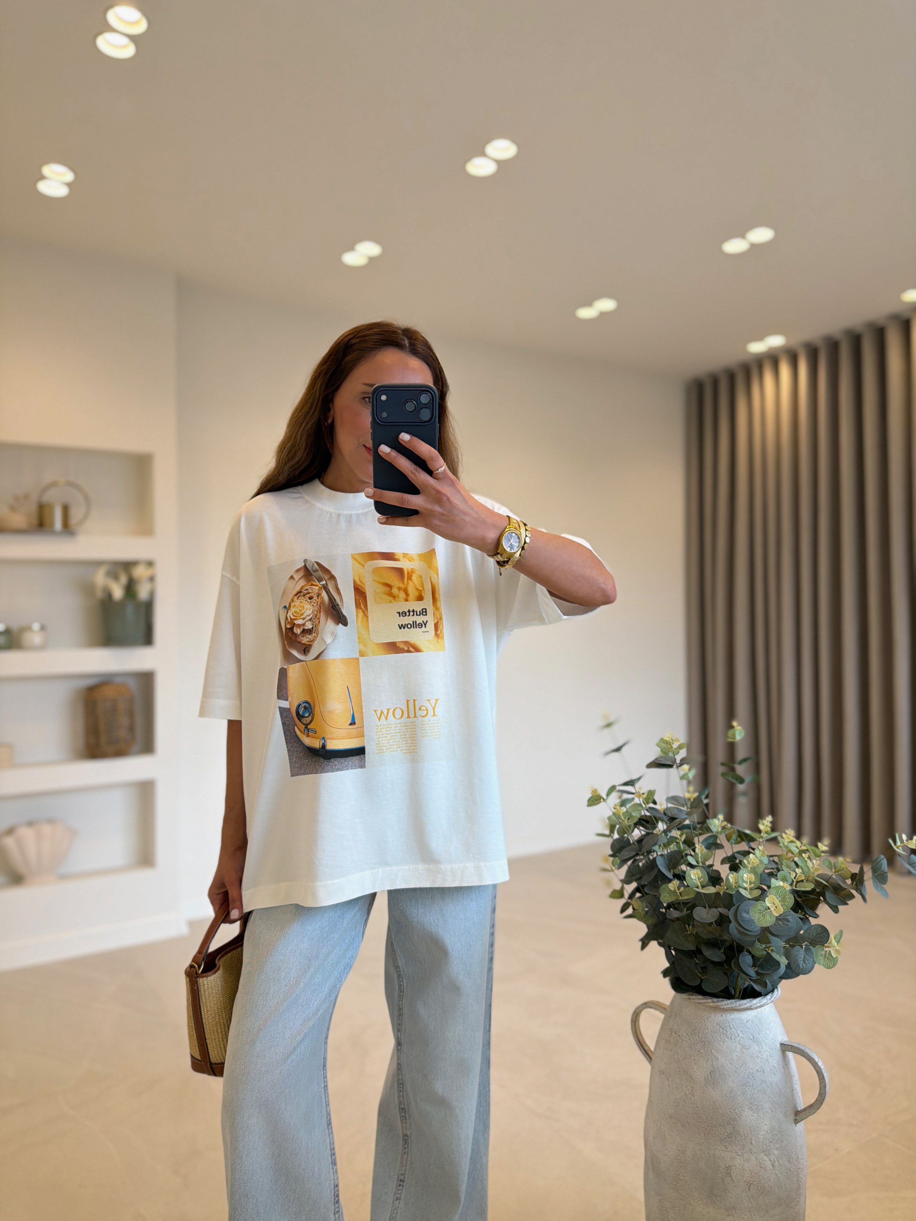 1028 Butter Yellow Baskı Ekru Tişört