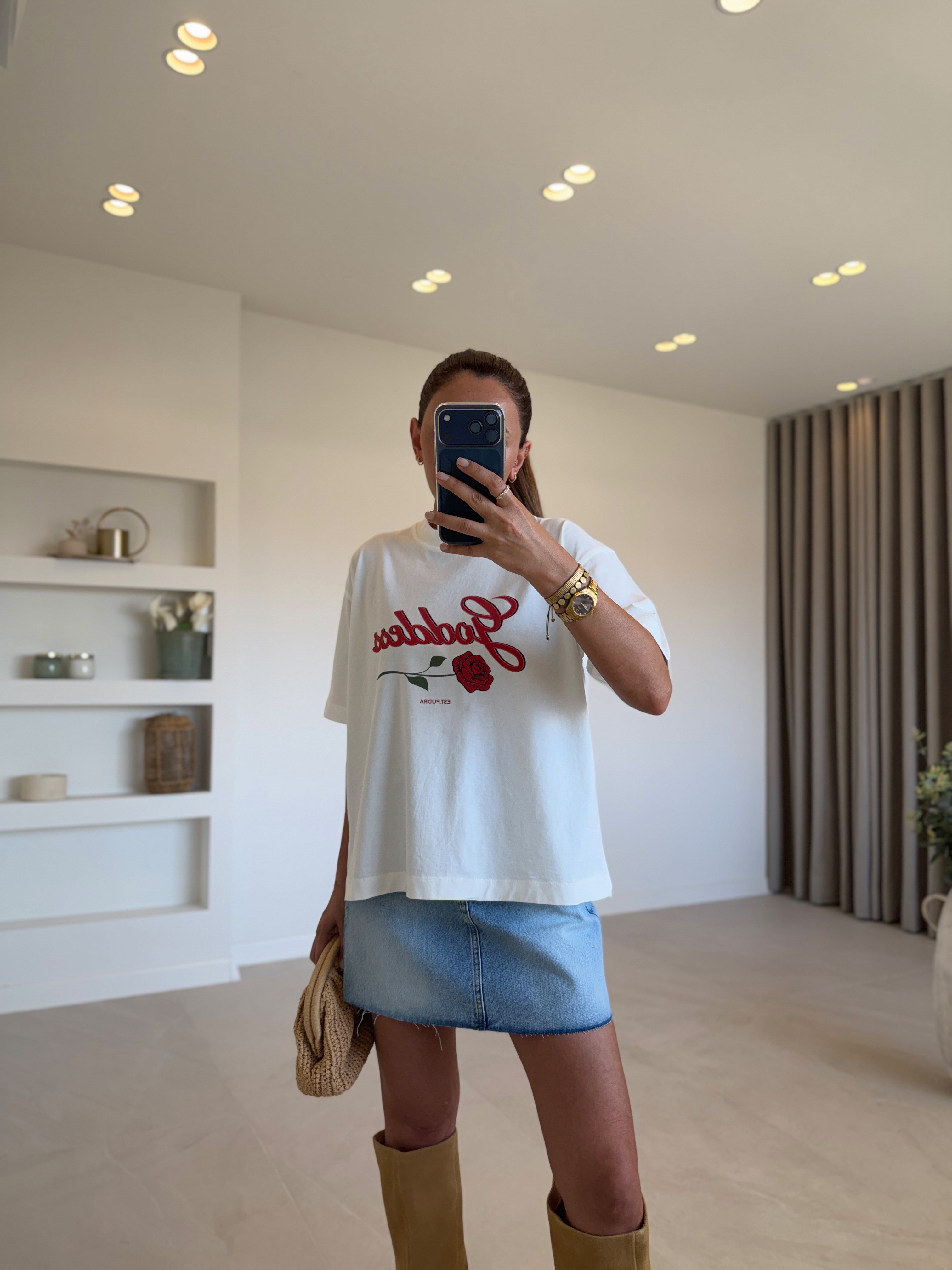 1042 Goddes Baskılı Ekru Tişört