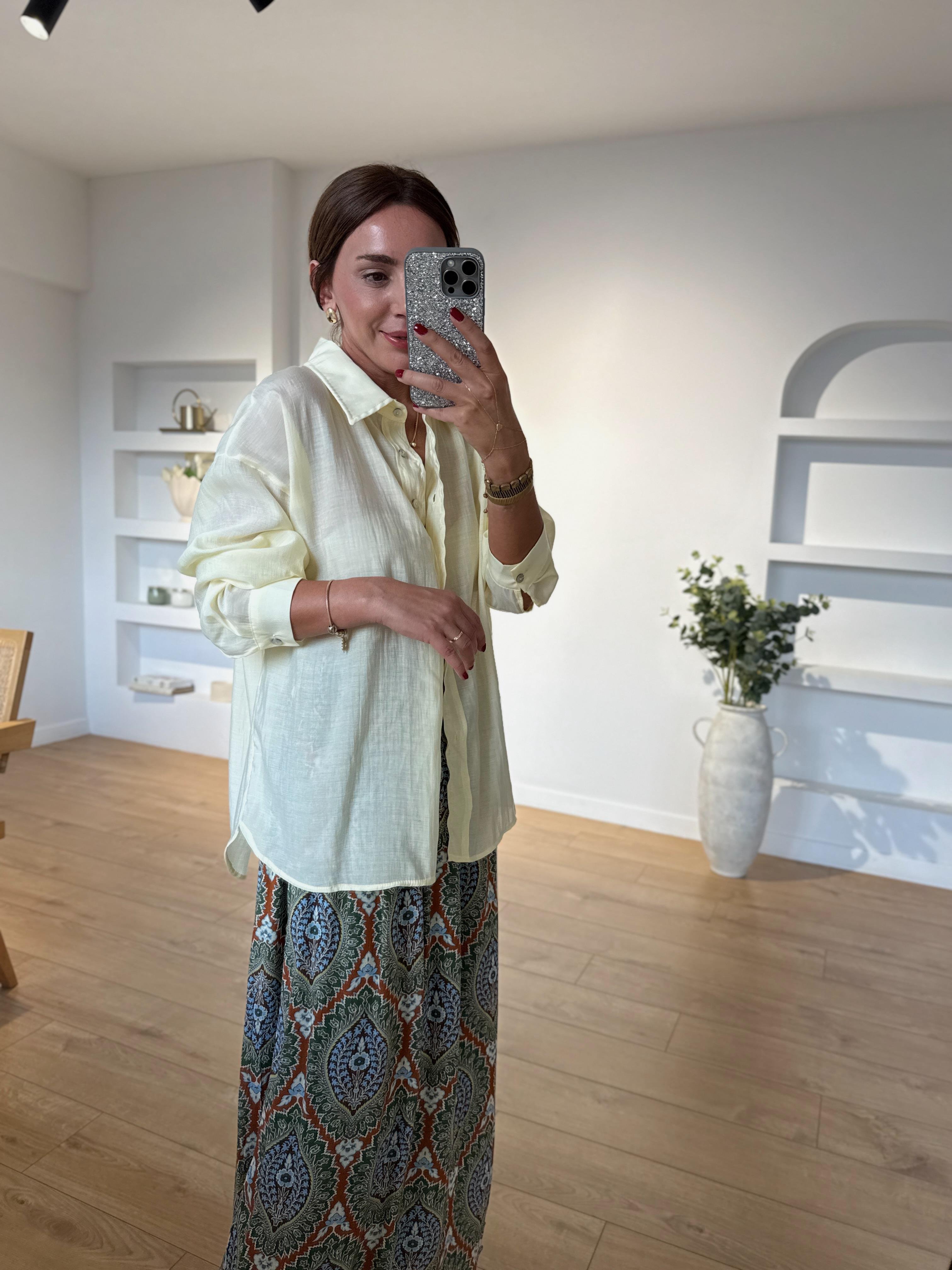 4924 Açık Sarı  Oversize İpeksi Gömlek