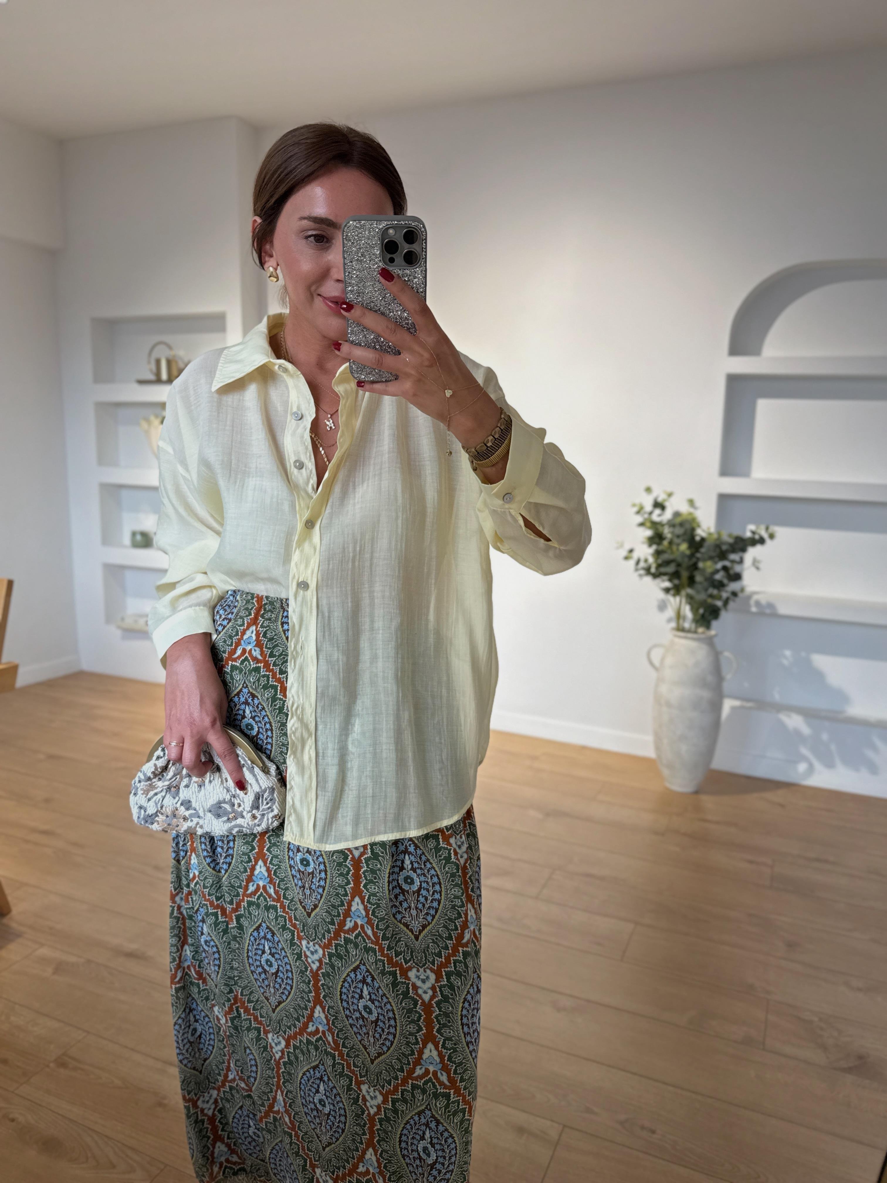 4924 Açık Sarı  Oversize İpeksi Gömlek