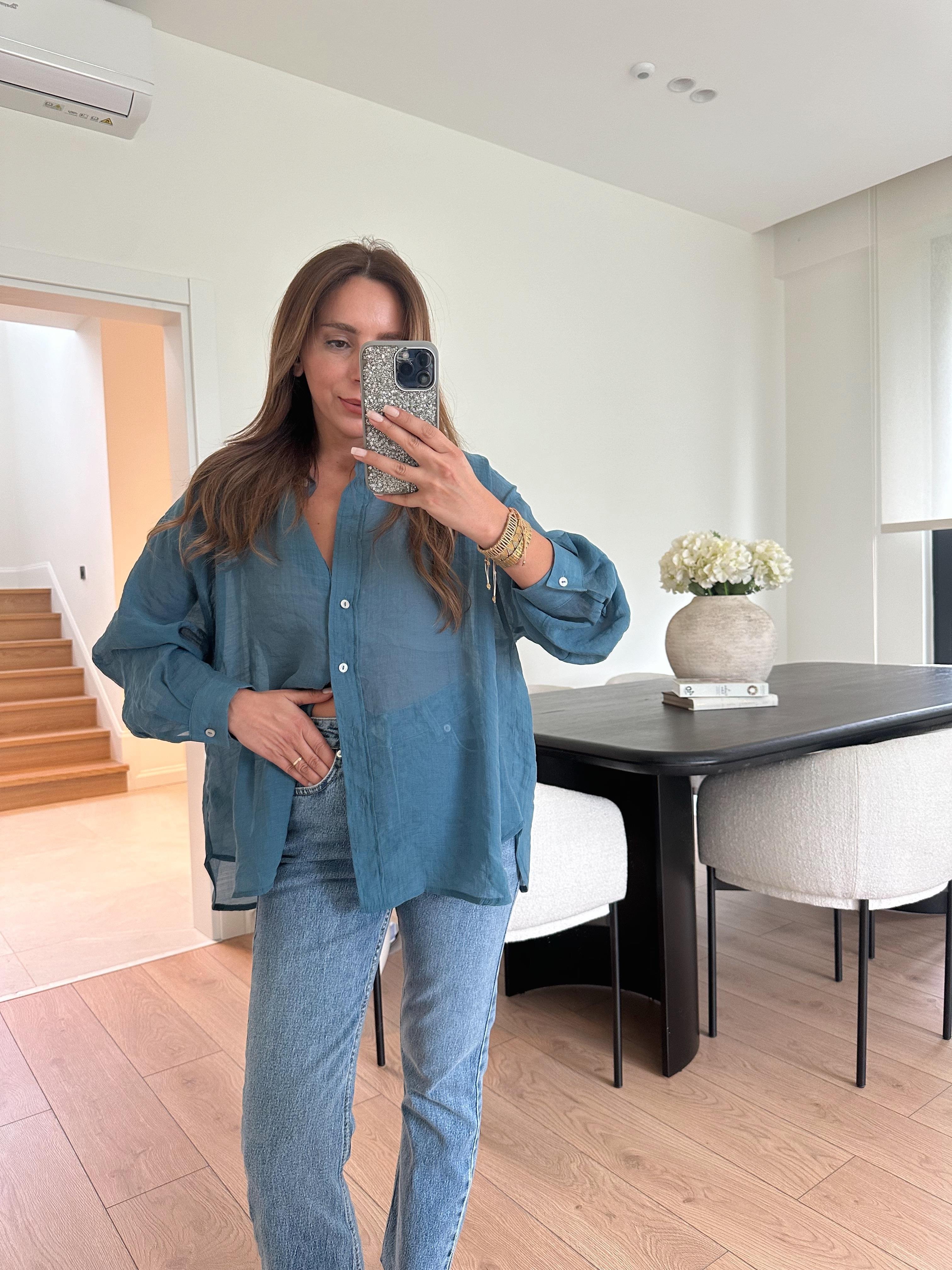 4924 Mavi Oversize İpeksi Gömlek