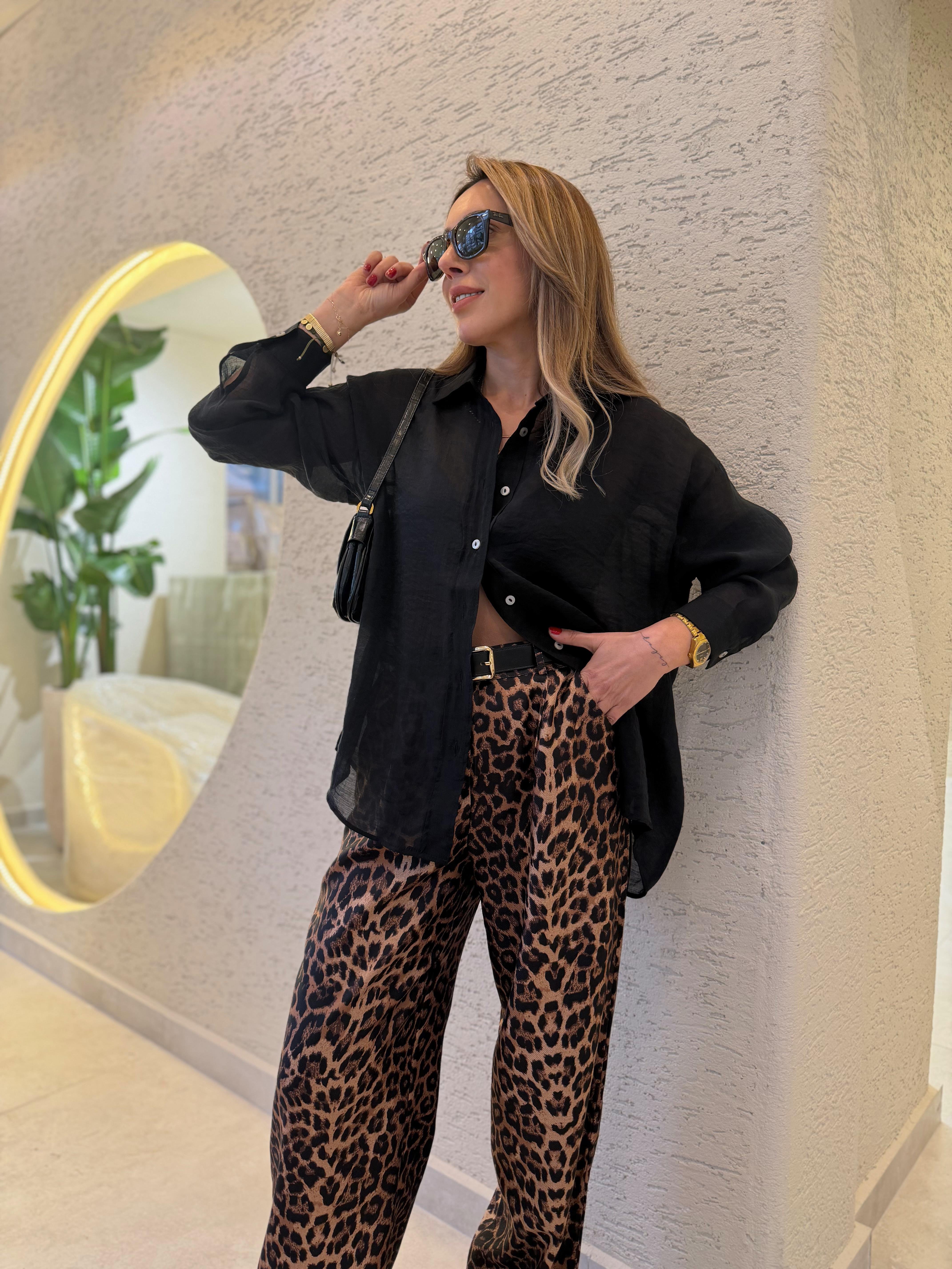 4924 Siyah Oversize İpeksi Gömlek