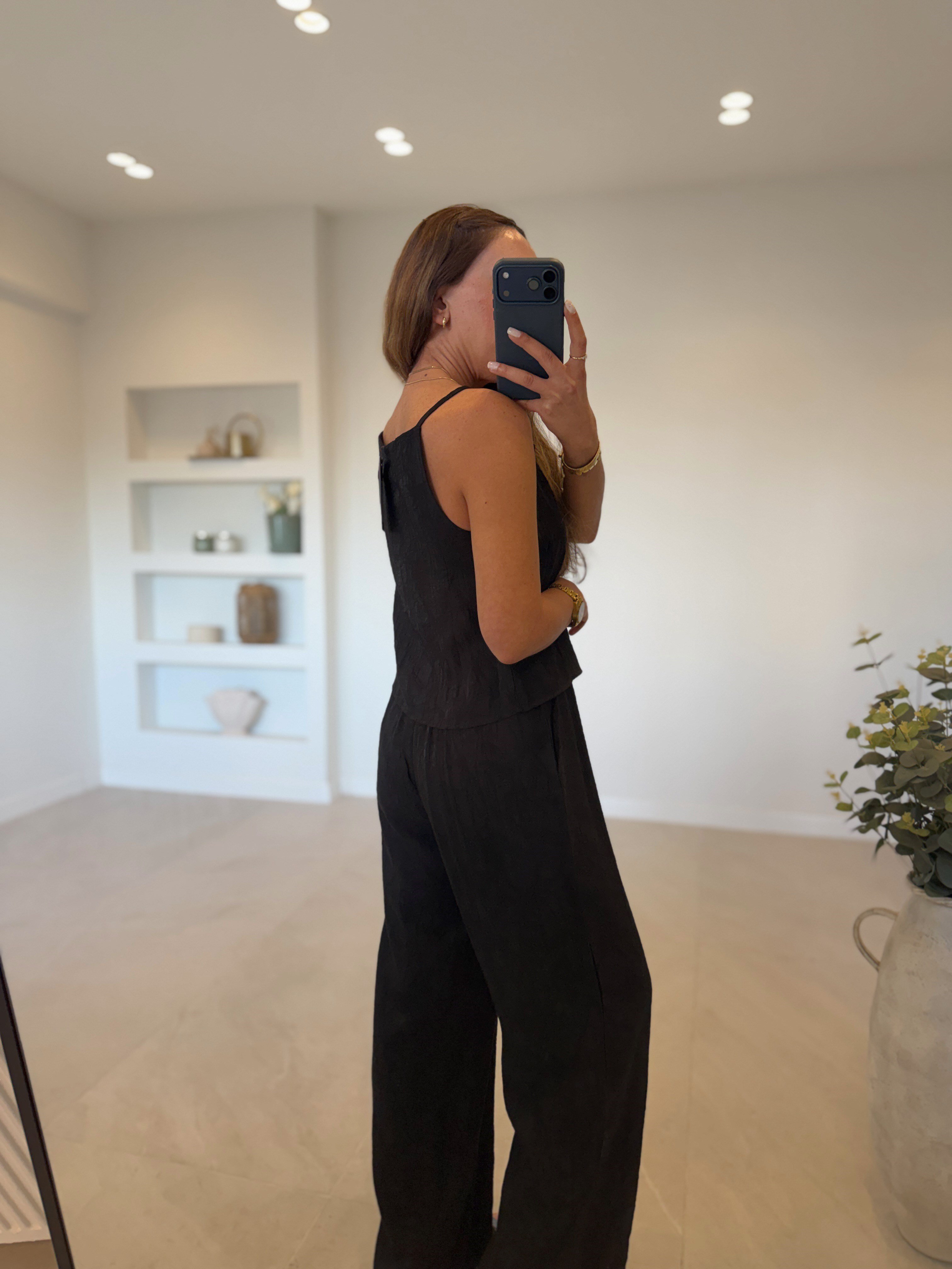 7341 Siyah Jakarlı Bluz Pantolon Takım