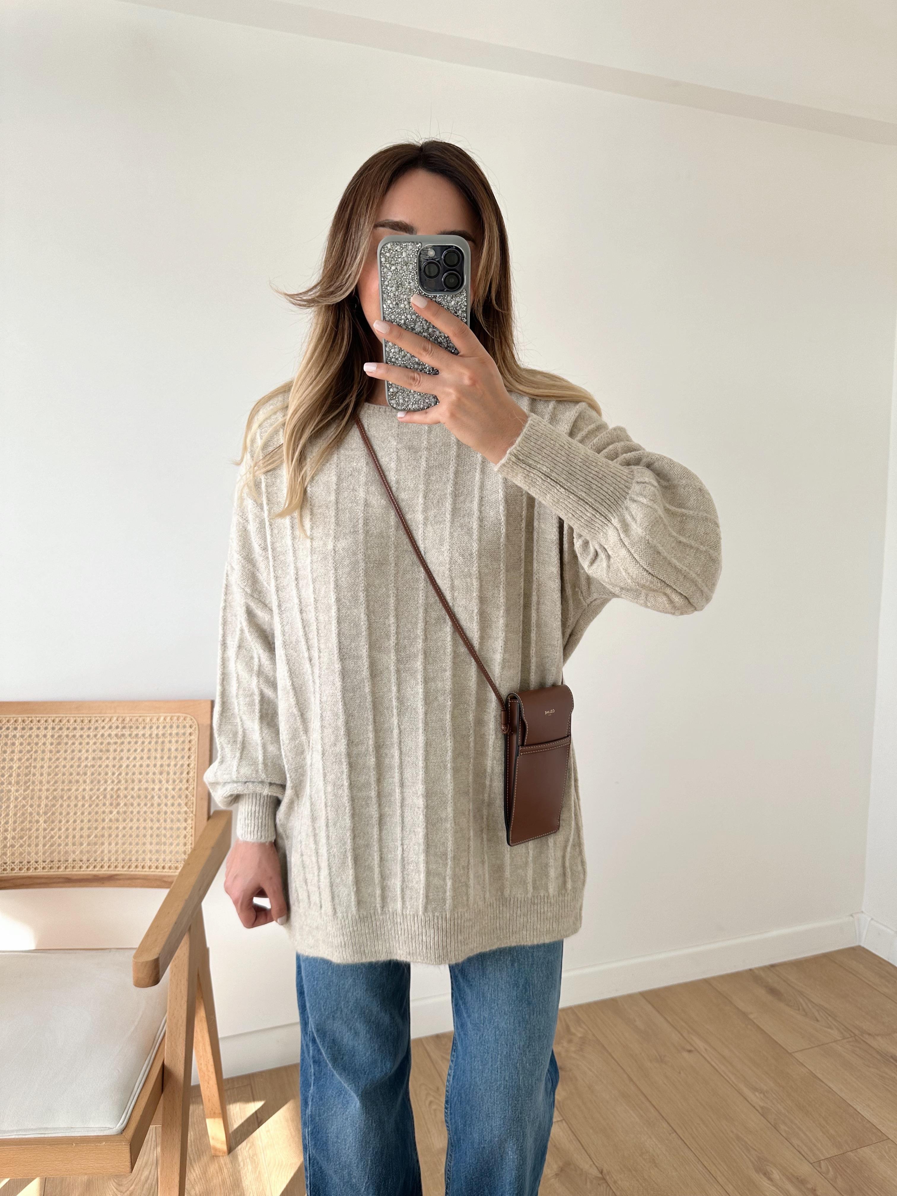 AÇIK BEJ KAYIK YAKA FİTİLLİ OVERSIZE KAZAK