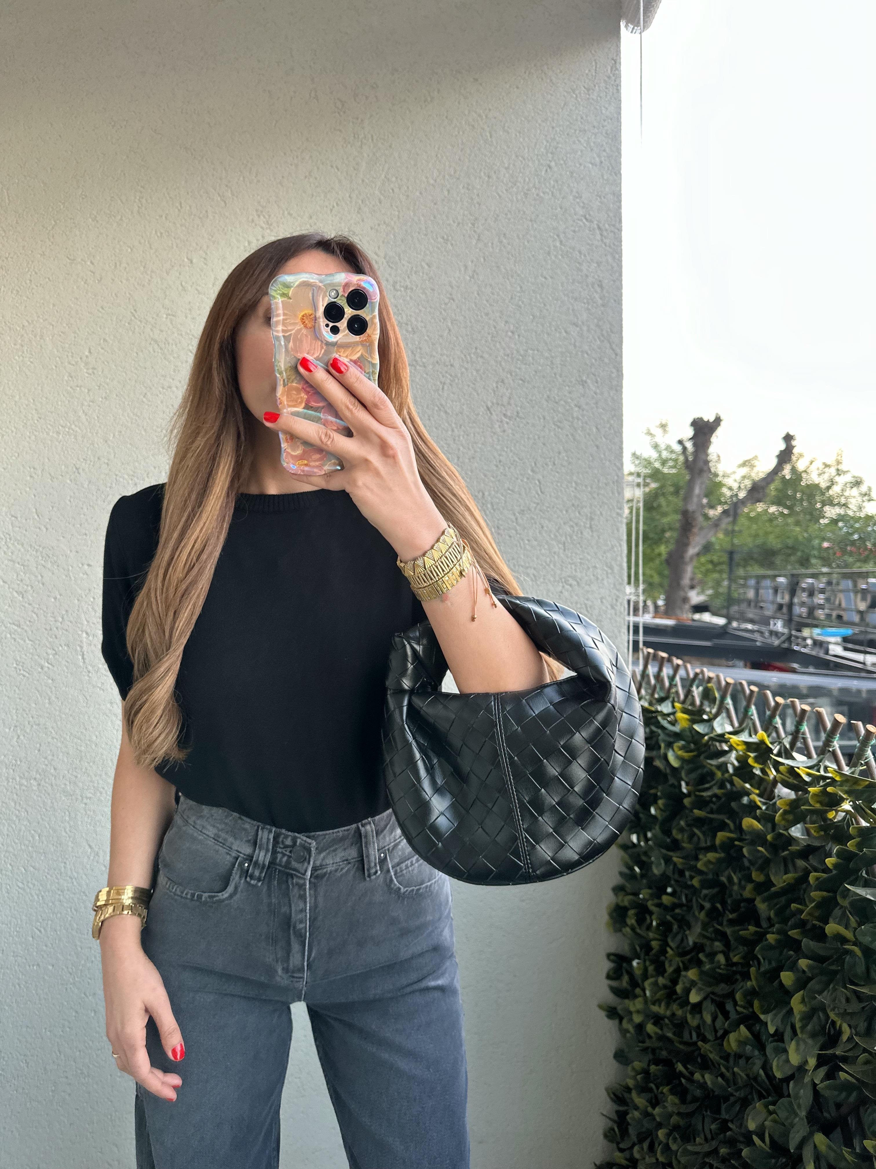 AMORF SİYAH PREMİUM KISA KOLLU TRİKO
