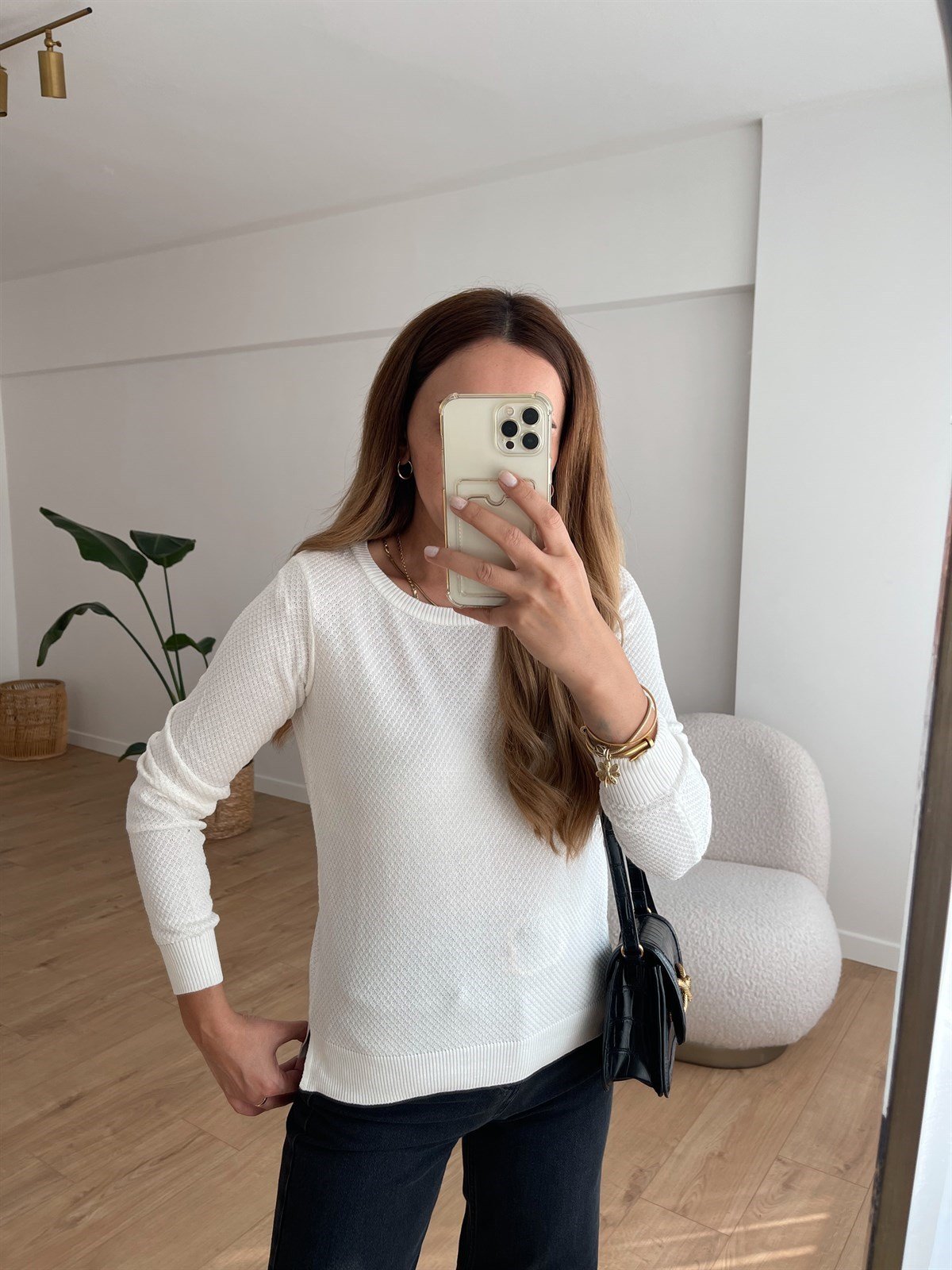 BEYAZ BASİC İNCE TRİKO KAZAK
