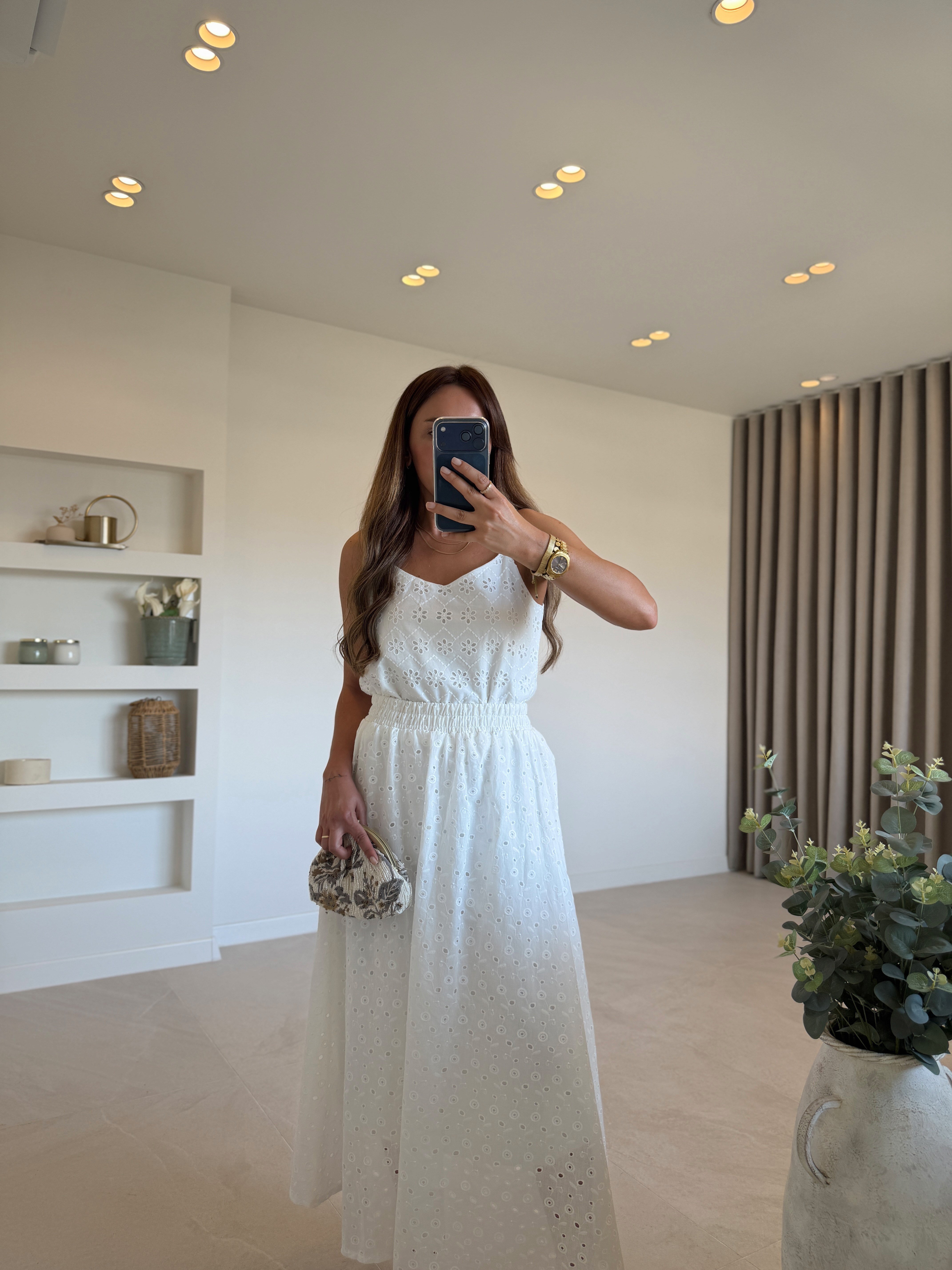 Beyaz Fisto Detaylı Astarlı Bluz