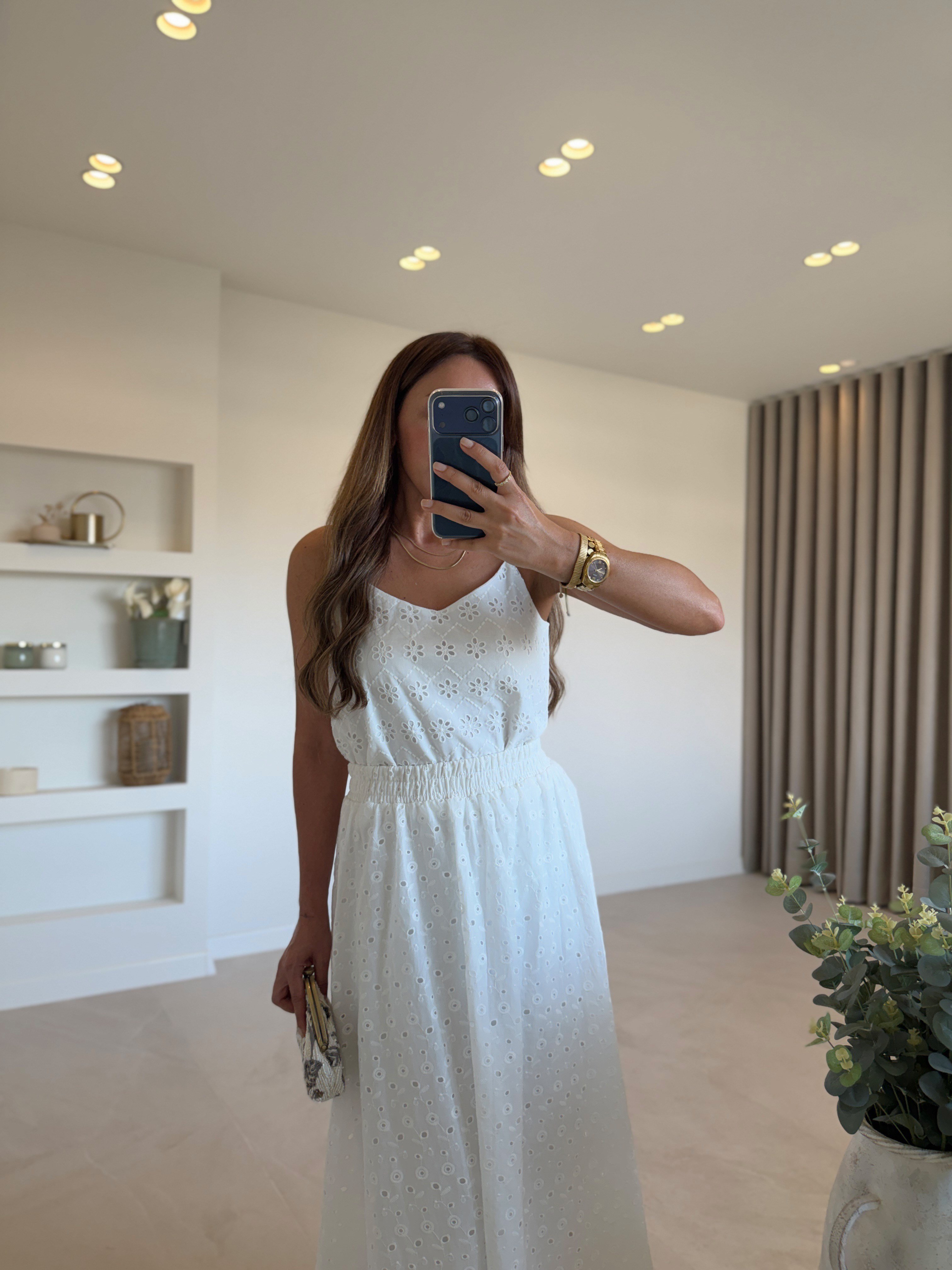Beyaz Fisto Detaylı Astarlı Bluz