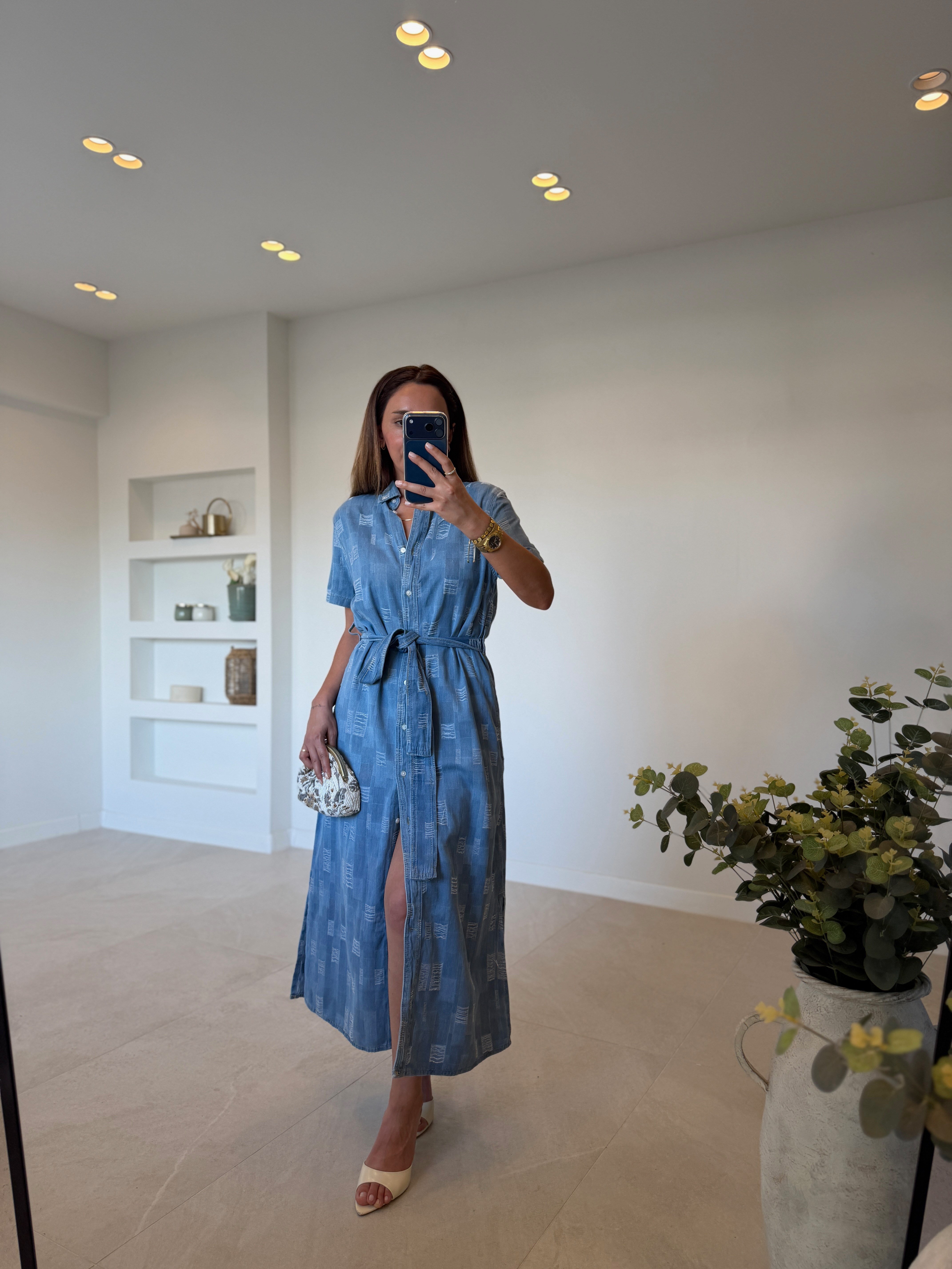 Dikiş Detaylı Kemerli Jean Elbise