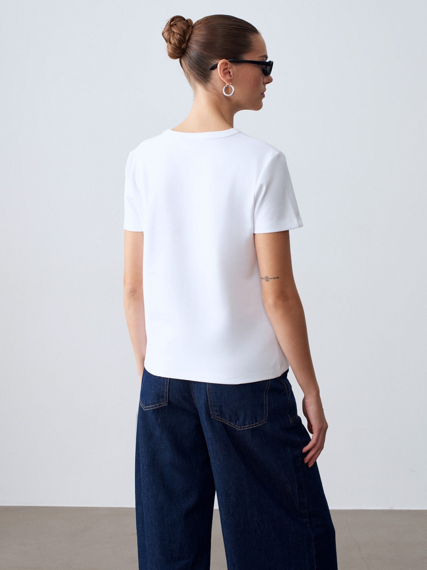 Dilvin 32779 Bisiklet Yaka T-shirt-Beyaz