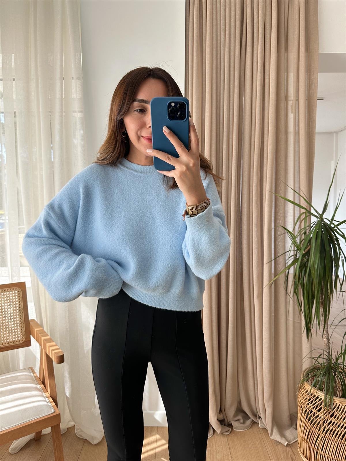 DİLVİN BEBE MAVİ YUMOŞ KAZAK