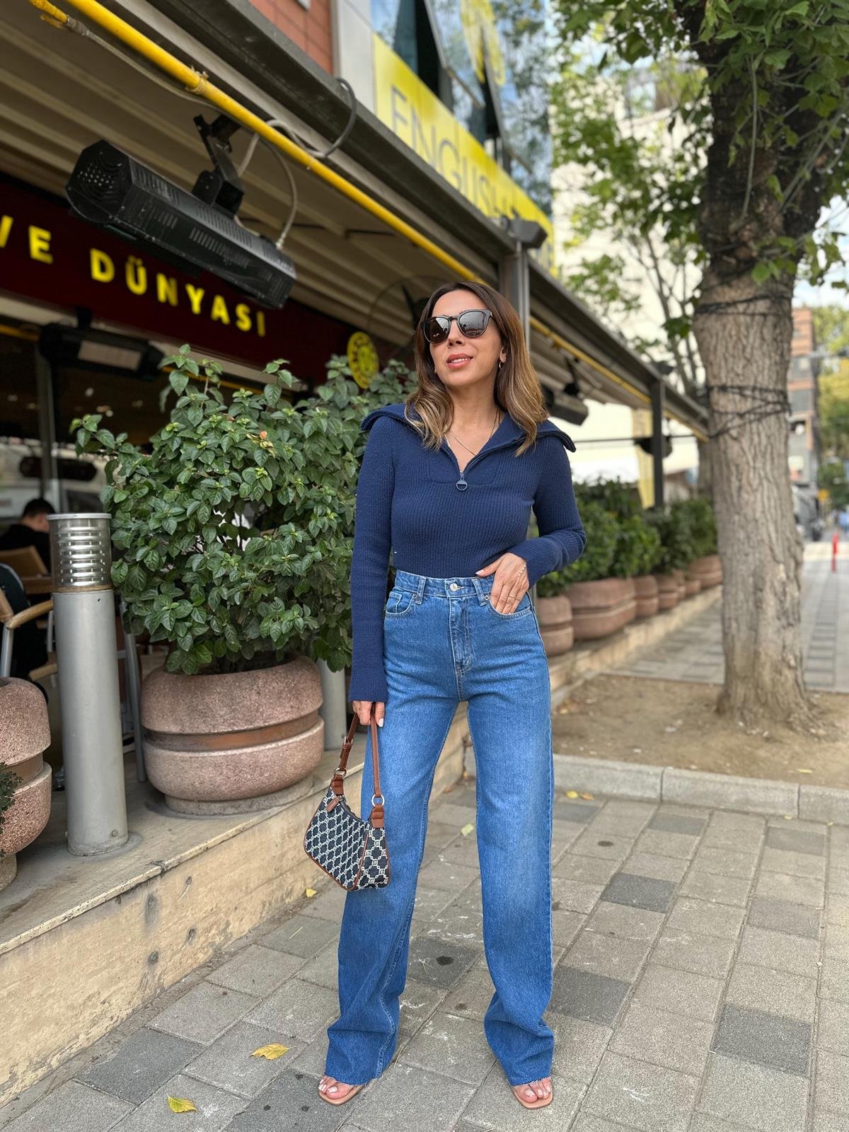 DİLVİN FERMUARLI LACİVERT YUMOŞ TRİKO