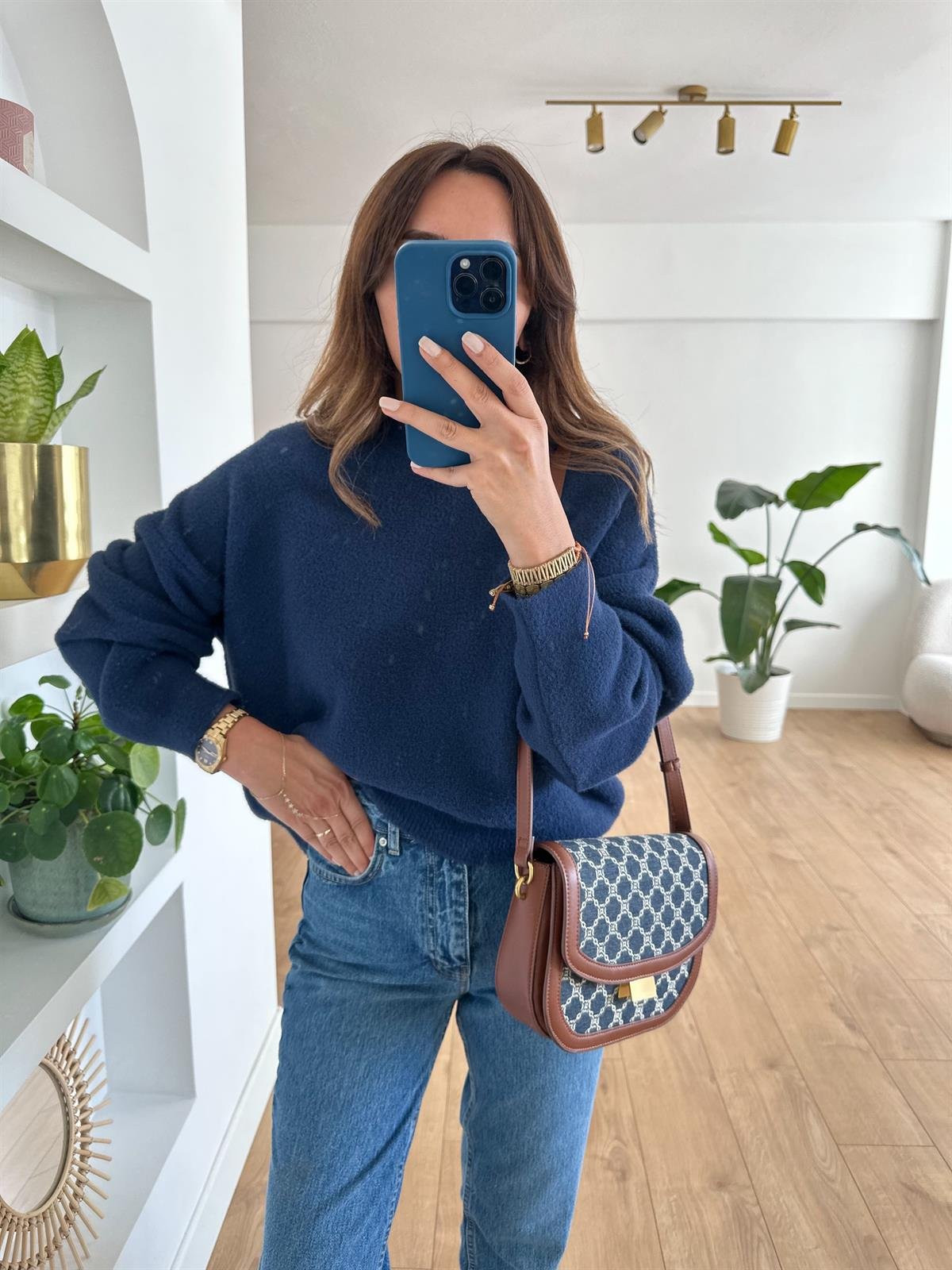 DİLVİN  LACİVERT YUMOŞ KAZAK