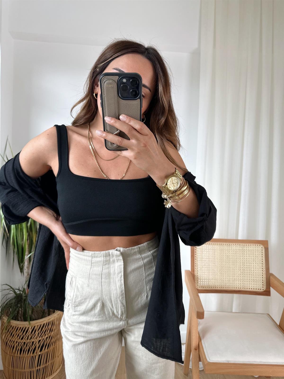 DİLVİN SİYAH BİYELİ ÇELİK CROP