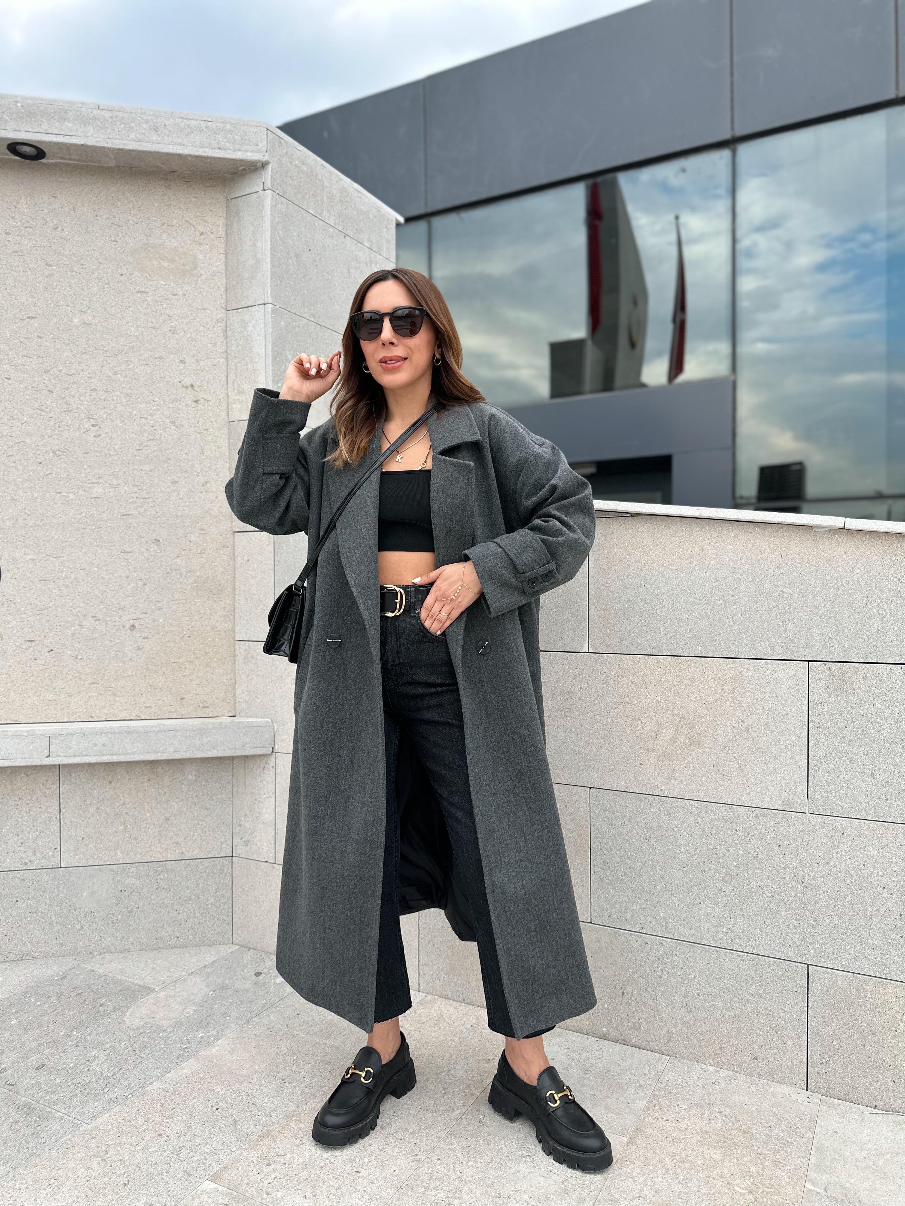 FÜME ASTARLI OVERSIZE KAŞE KABAN