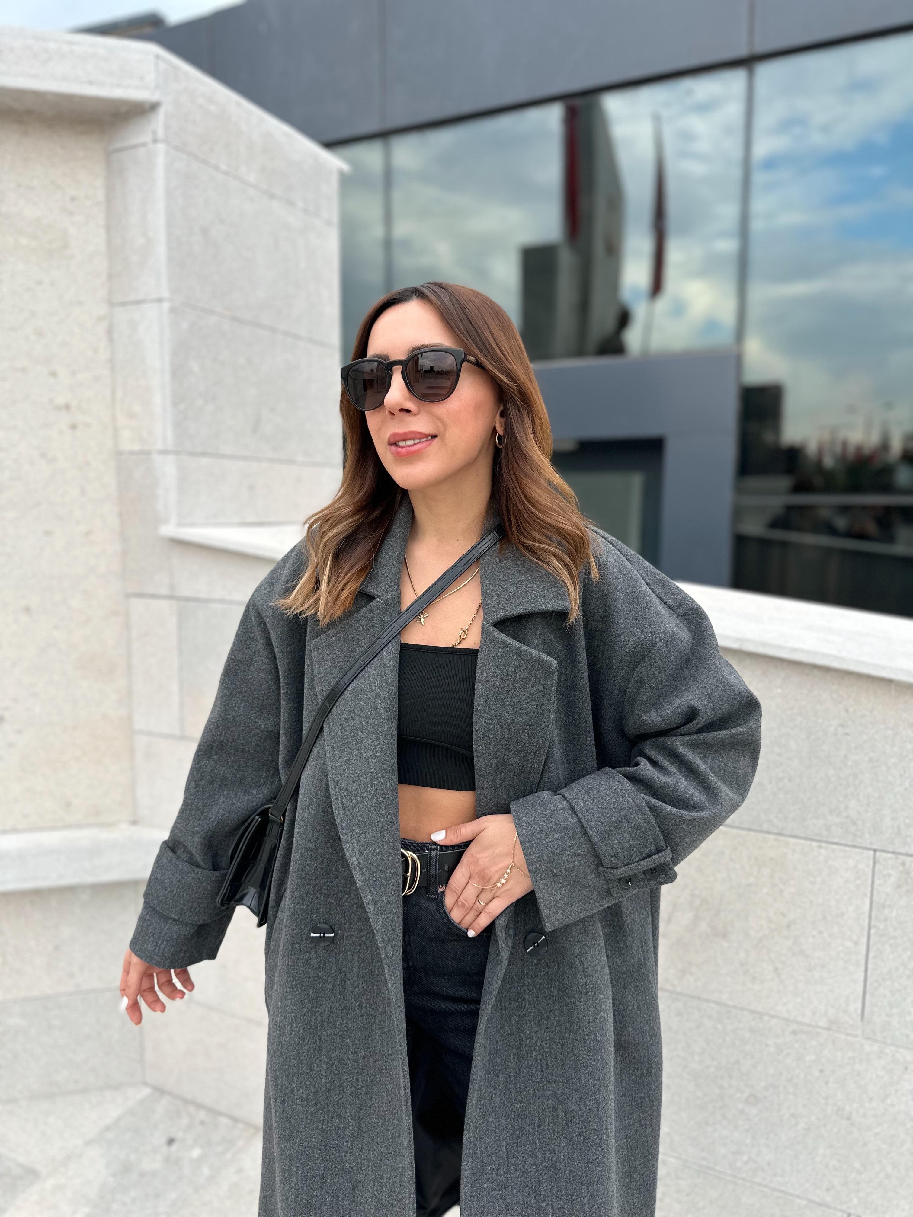 FÜME ASTARLI OVERSIZE KAŞE KABAN