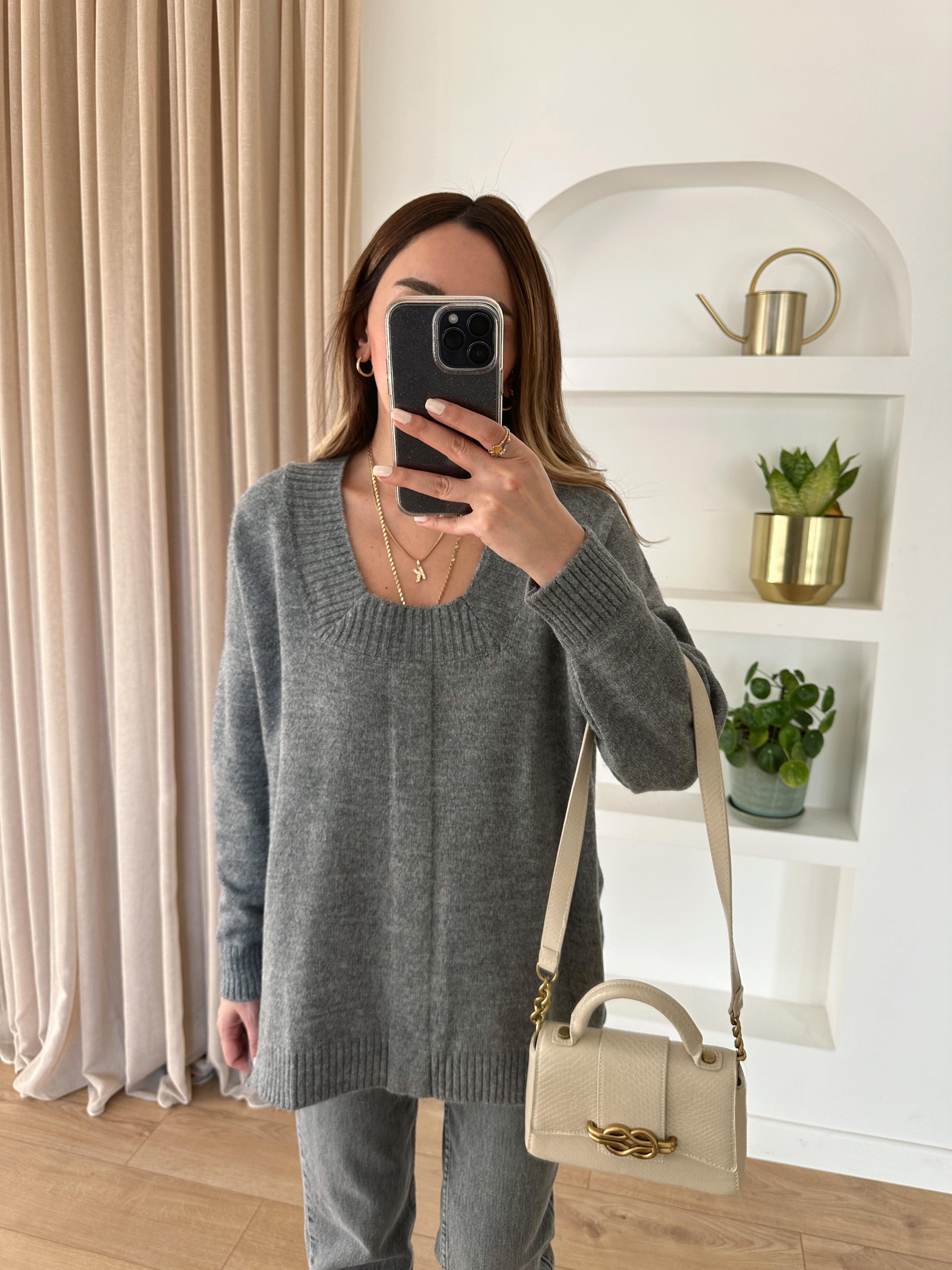 FÜME GENİŞ YAKA OVERSIZE GRİ KAZAK