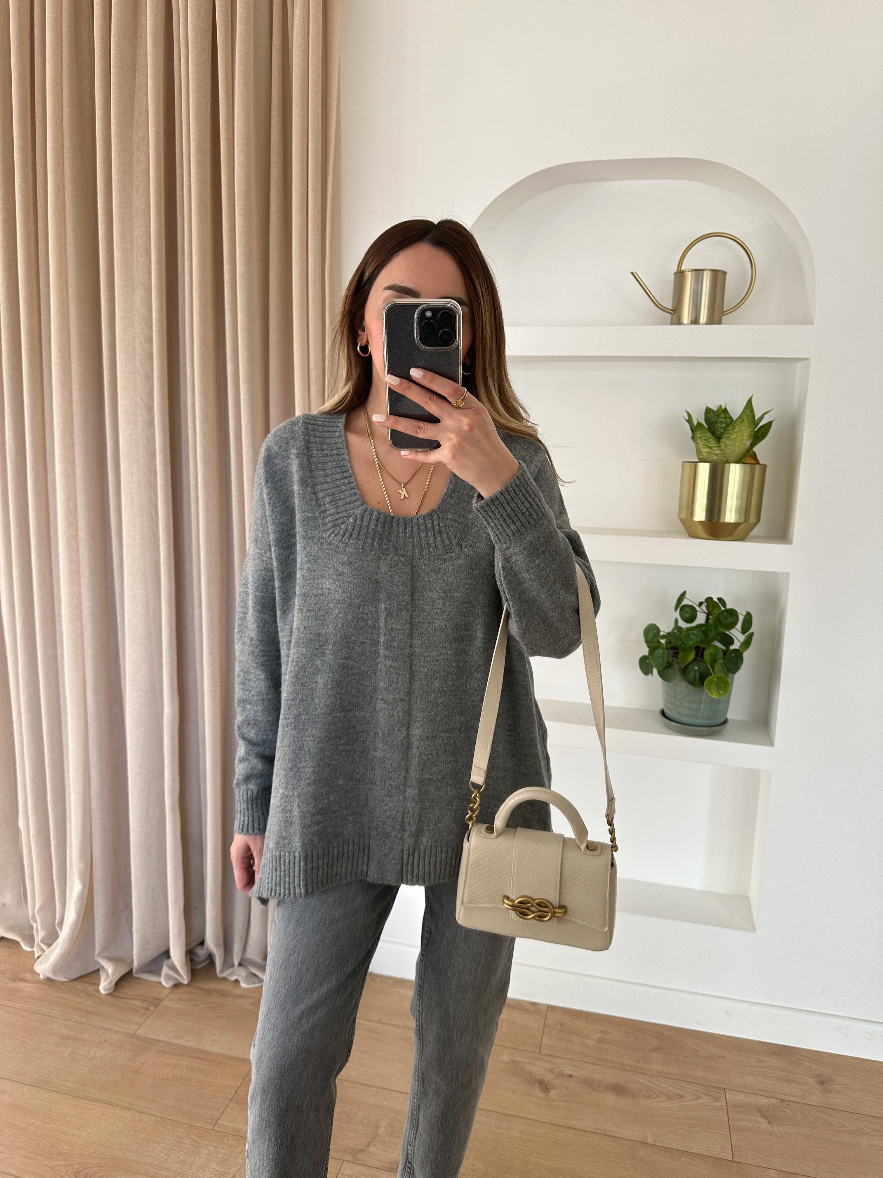 FÜME GENİŞ YAKA OVERSIZE GRİ KAZAK