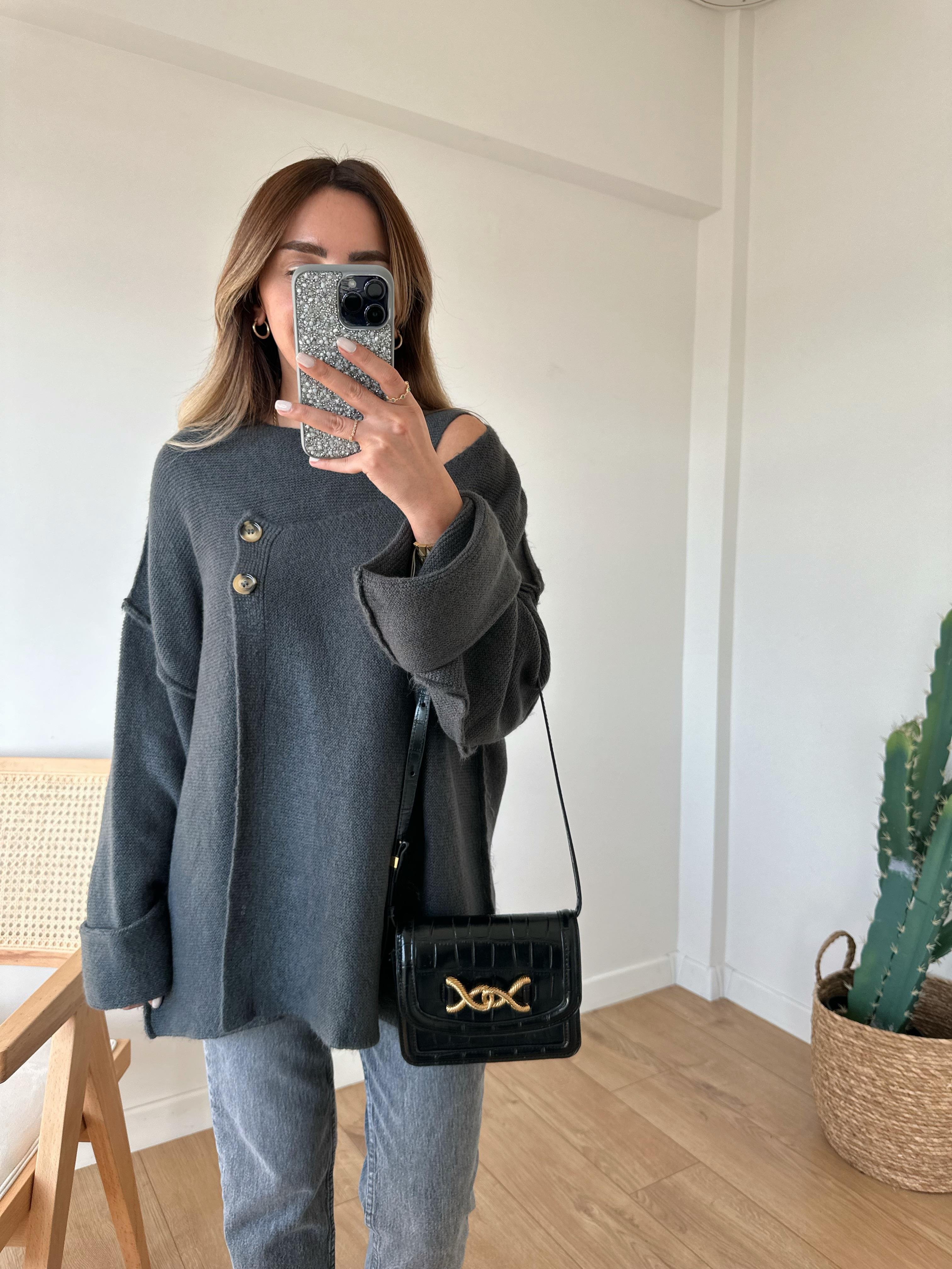 FÜME KOLLARI KATLI İKİ DÜĞMELİ HIRKA PANÇO