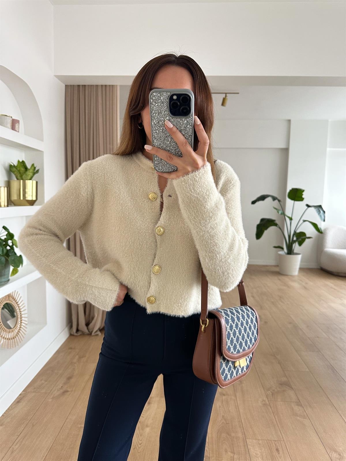 GOLD DÜĞMELİ  TAŞ YUMOŞ HIRKA