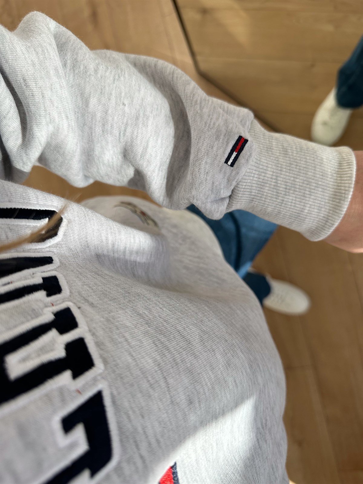 GRİ KALIN ŞARDONLU SWEAT 