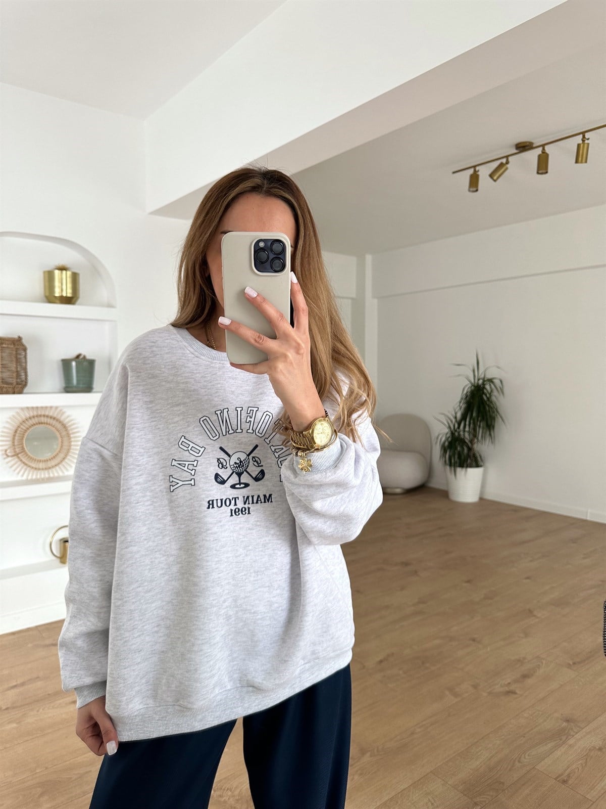 GRİ ÖNÜ BASKILI SWEAT