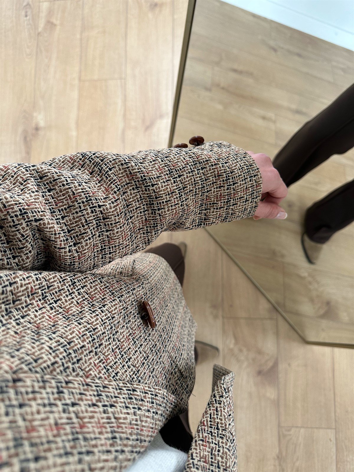 KAHVE AHŞAP DÜĞMELİ BLAZER CEKET