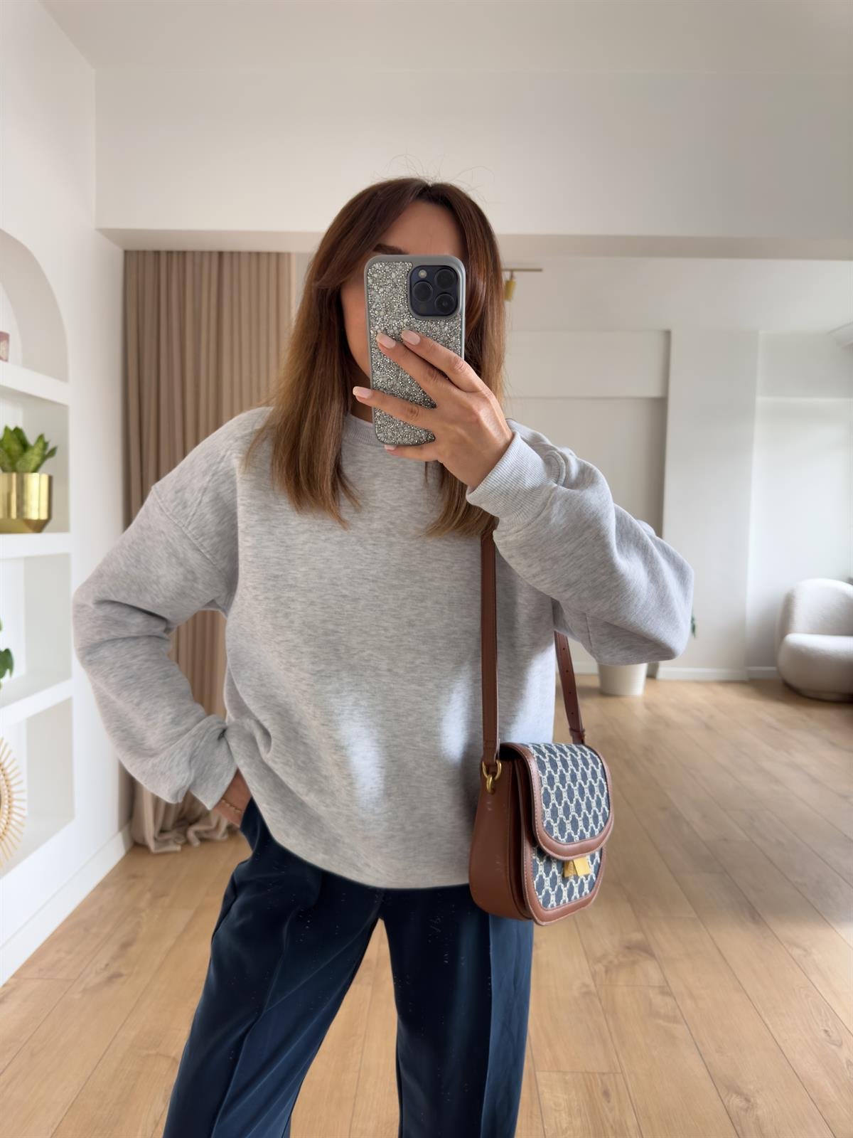 KAREN GRİ ŞARDONLU OVERSIZE SWEAT