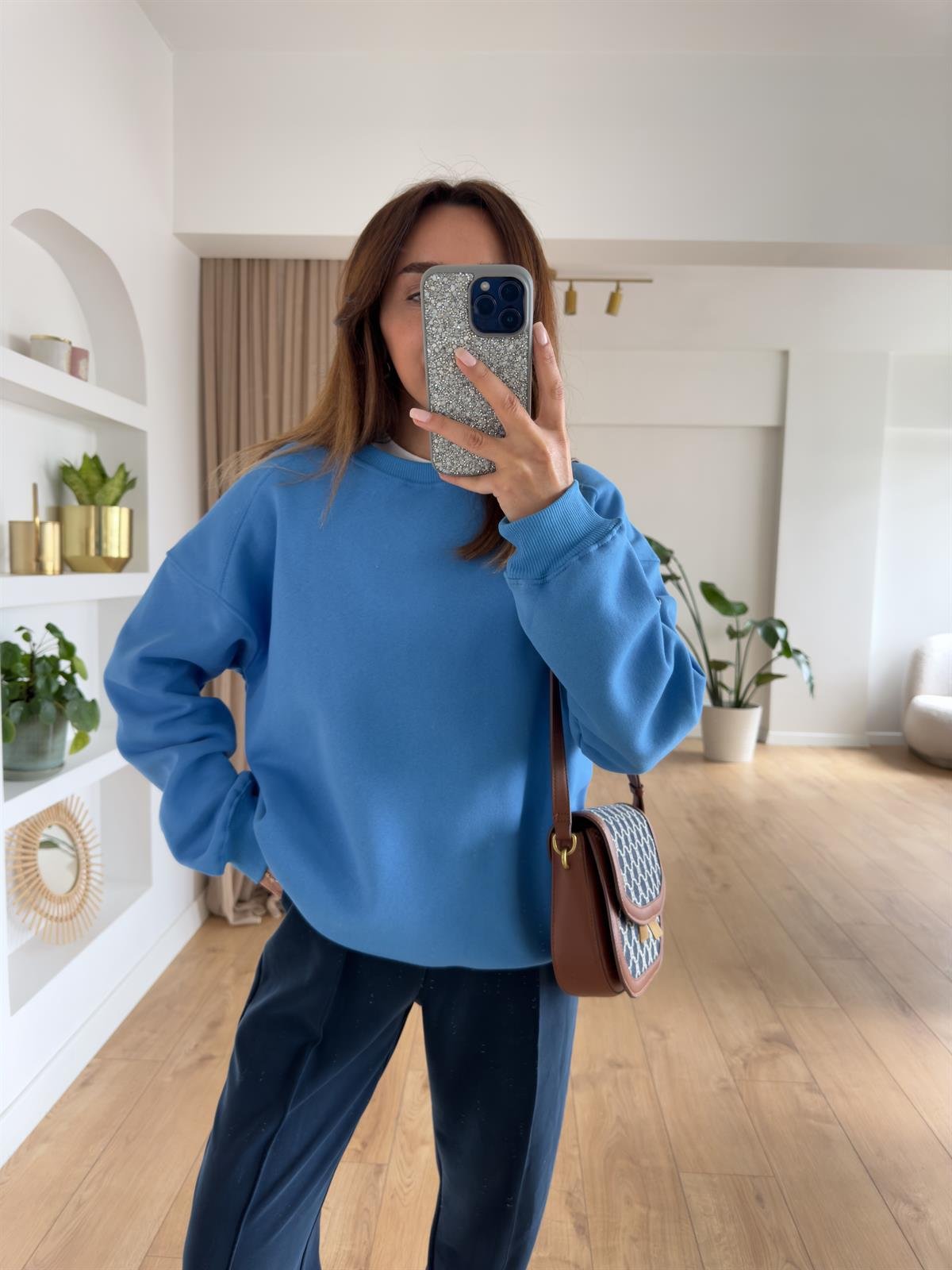 KAREN MAVİ ŞARDONLU OVERSIZE SWEAT