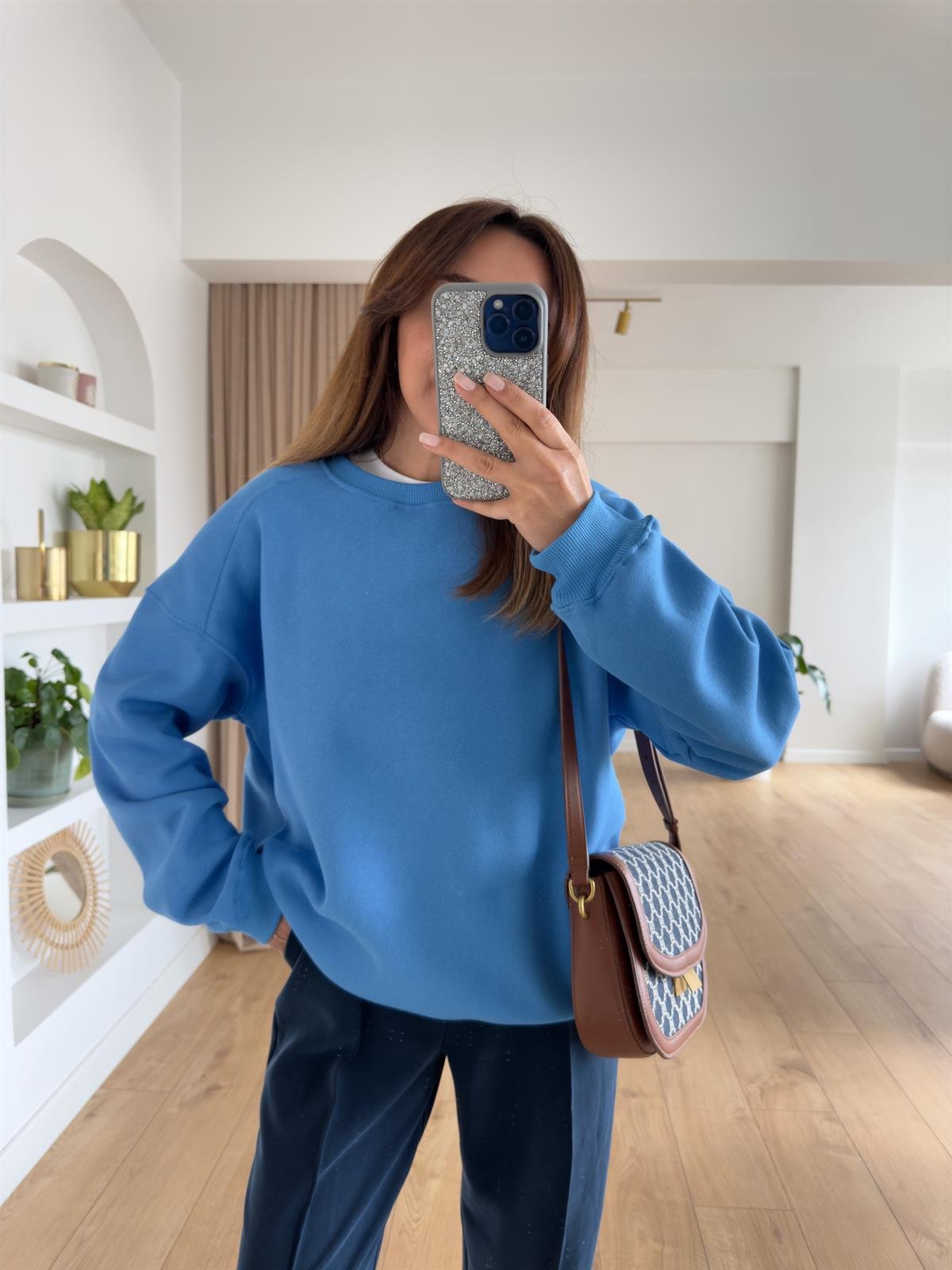 KAREN MAVİ ŞARDONLU OVERSIZE SWEAT