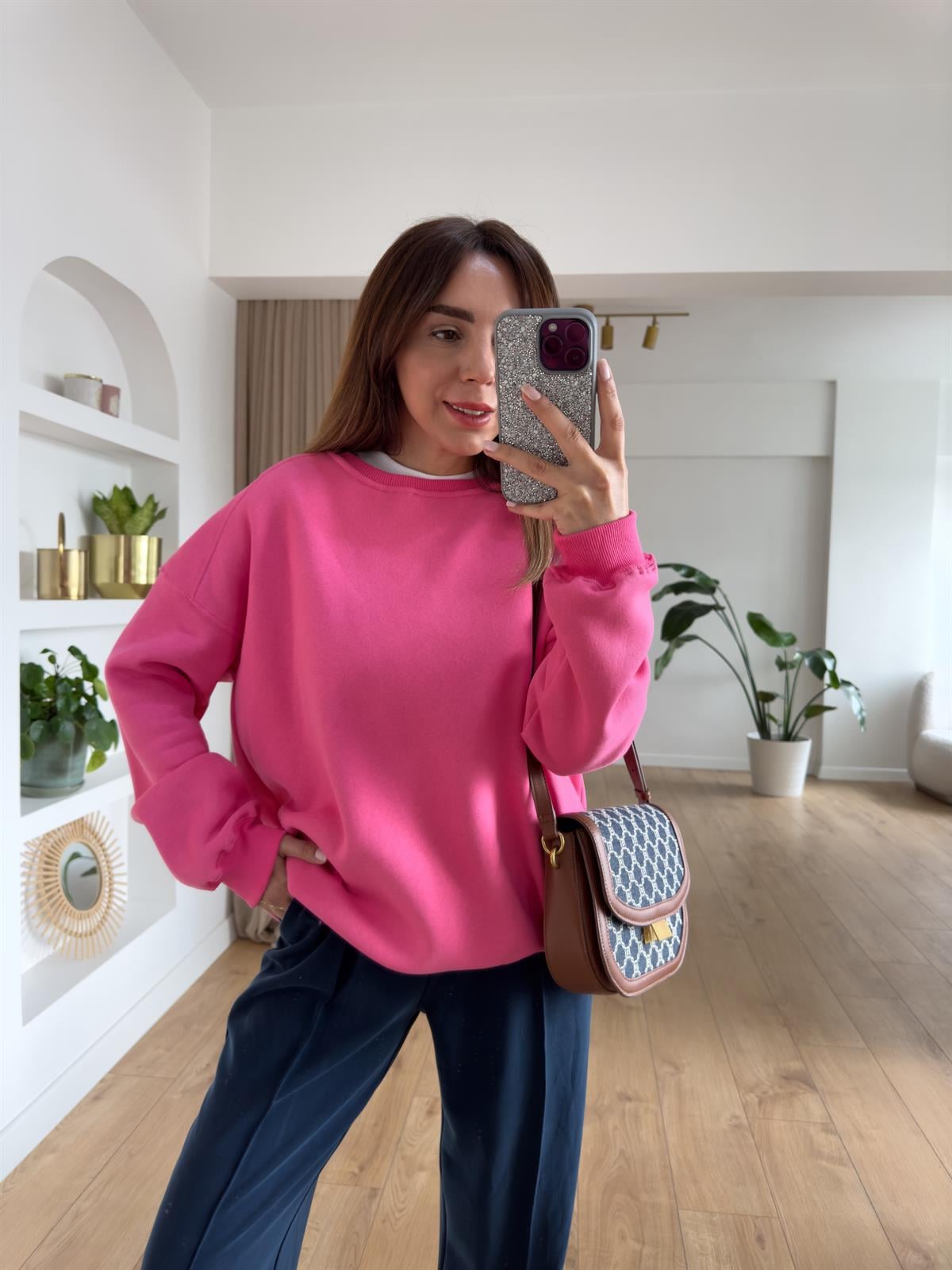 KAREN PEMBE ŞARDONLU OVERSIZE SWEAT