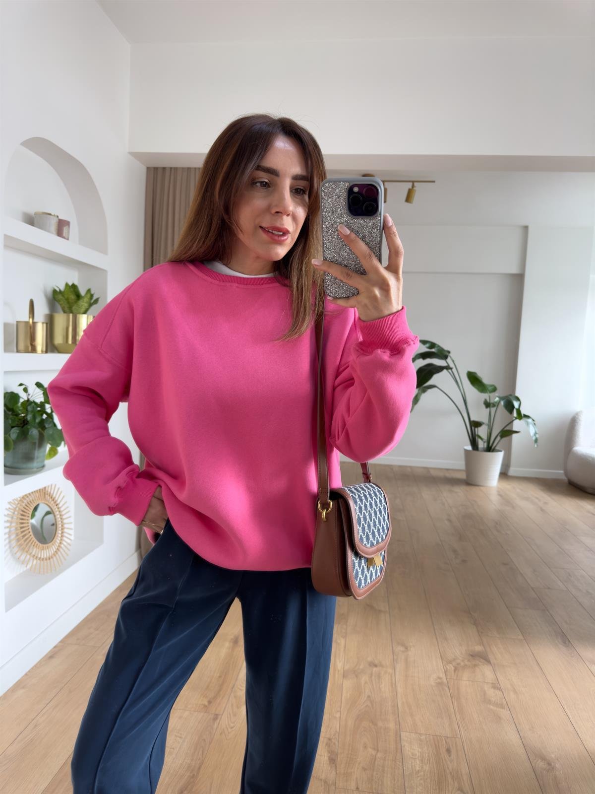 KAREN PEMBE ŞARDONLU OVERSIZE SWEAT