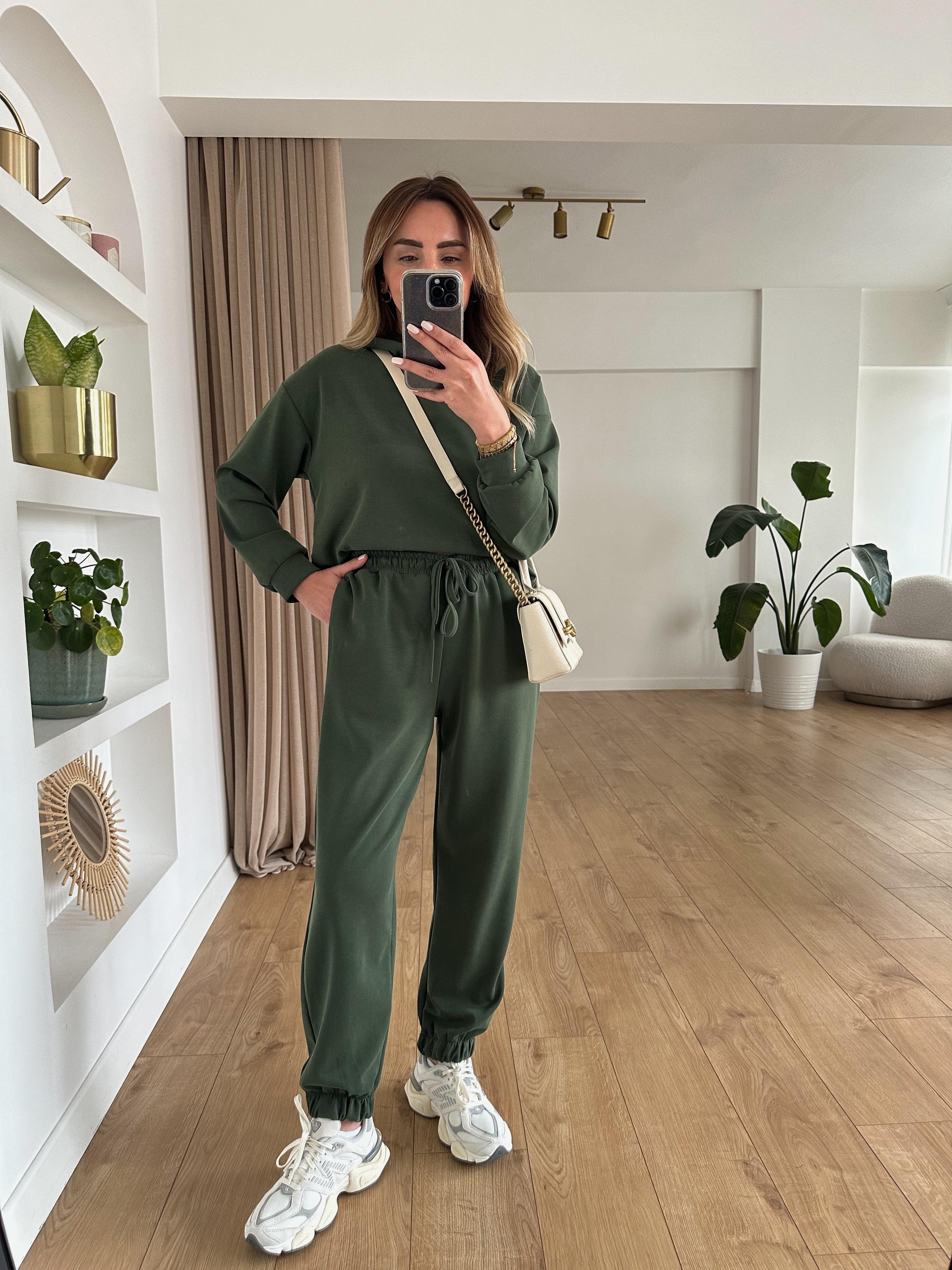 KARL OLIVE KAPÜŞONLU MODAL TAKIM