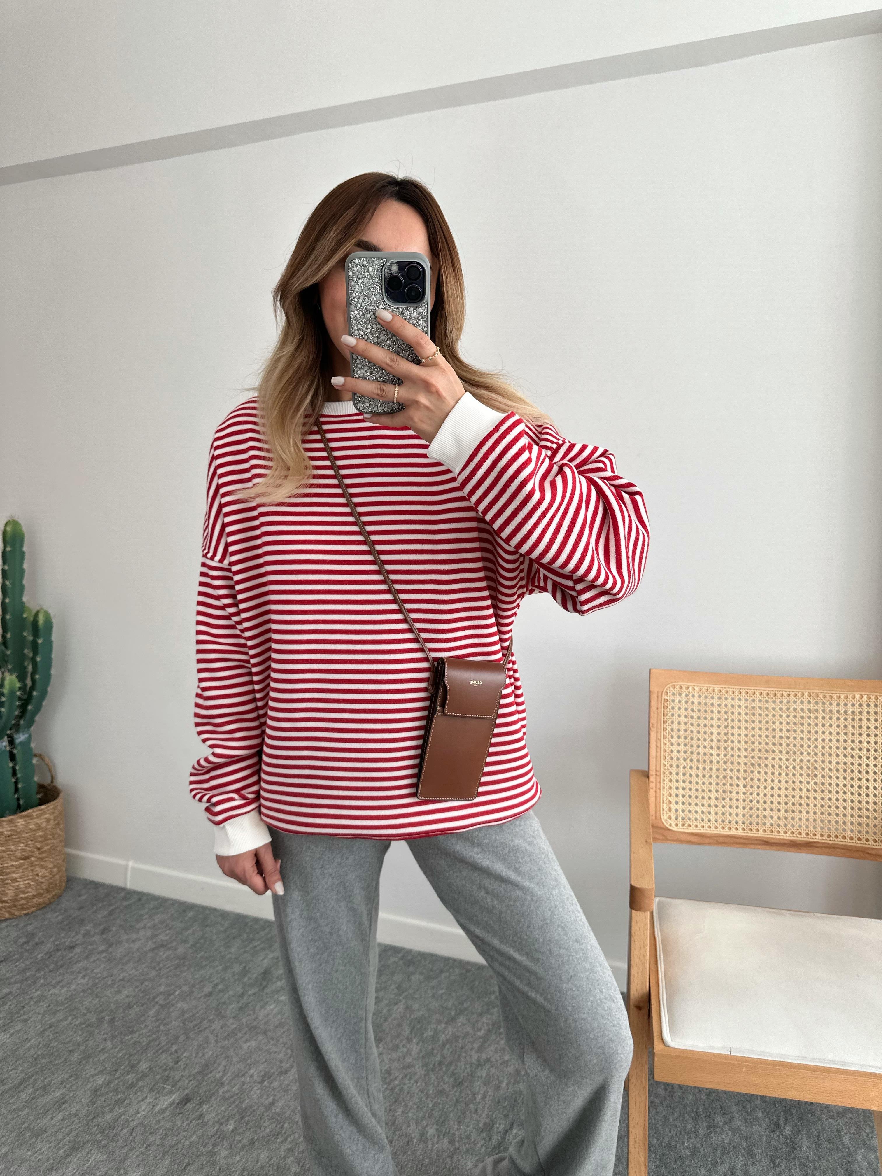 KIRMIZI ÇİZGİLİ OVERSIZE PAMUKLU SWEAT