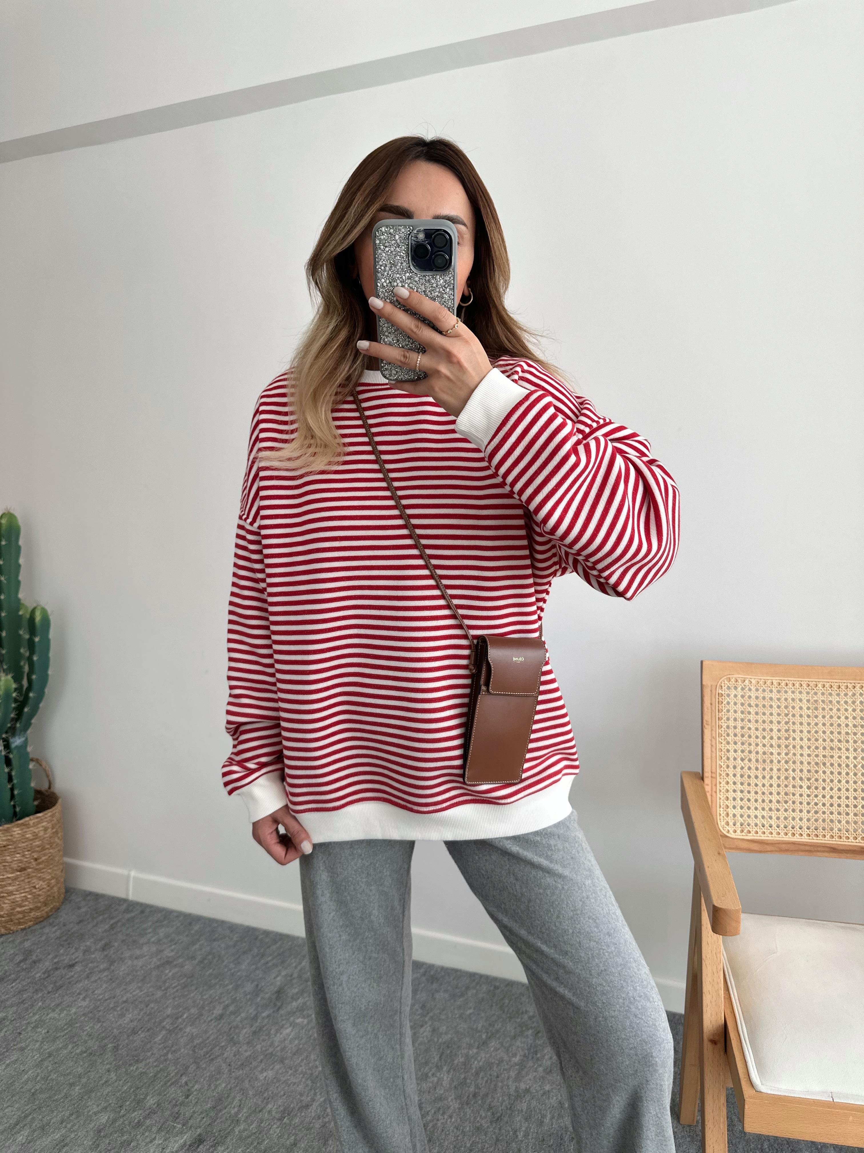KIRMIZI ÇİZGİLİ OVERSIZE PAMUKLU SWEAT